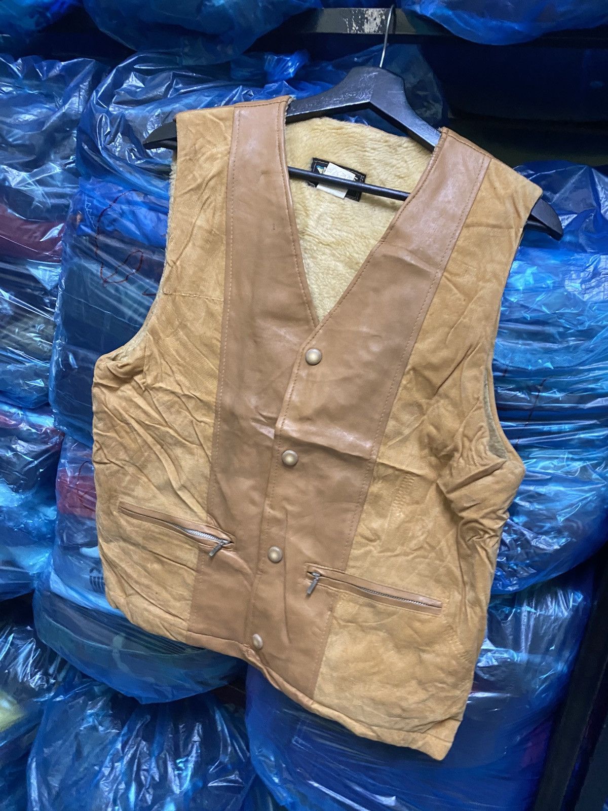 Urban Outfitters VINTAGE ALIANTAS VEST JACKET Size US L / EU 52-54 / 3 - 2 Thumbnail