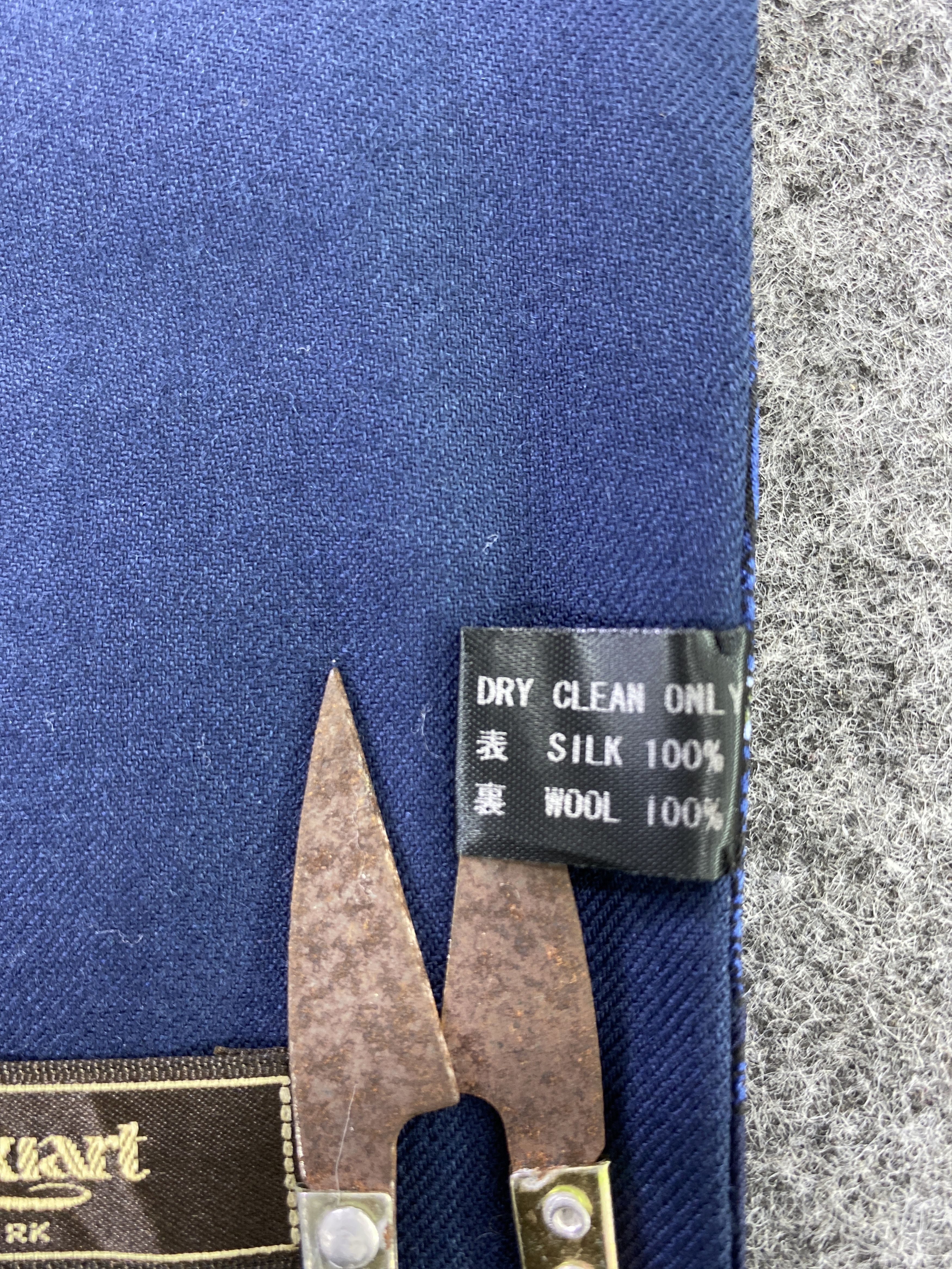 Paul Stuart Paul Stuart Scarf / Muffler / Neckwear -T592 Size ONE SIZE - 6 Thumbnail