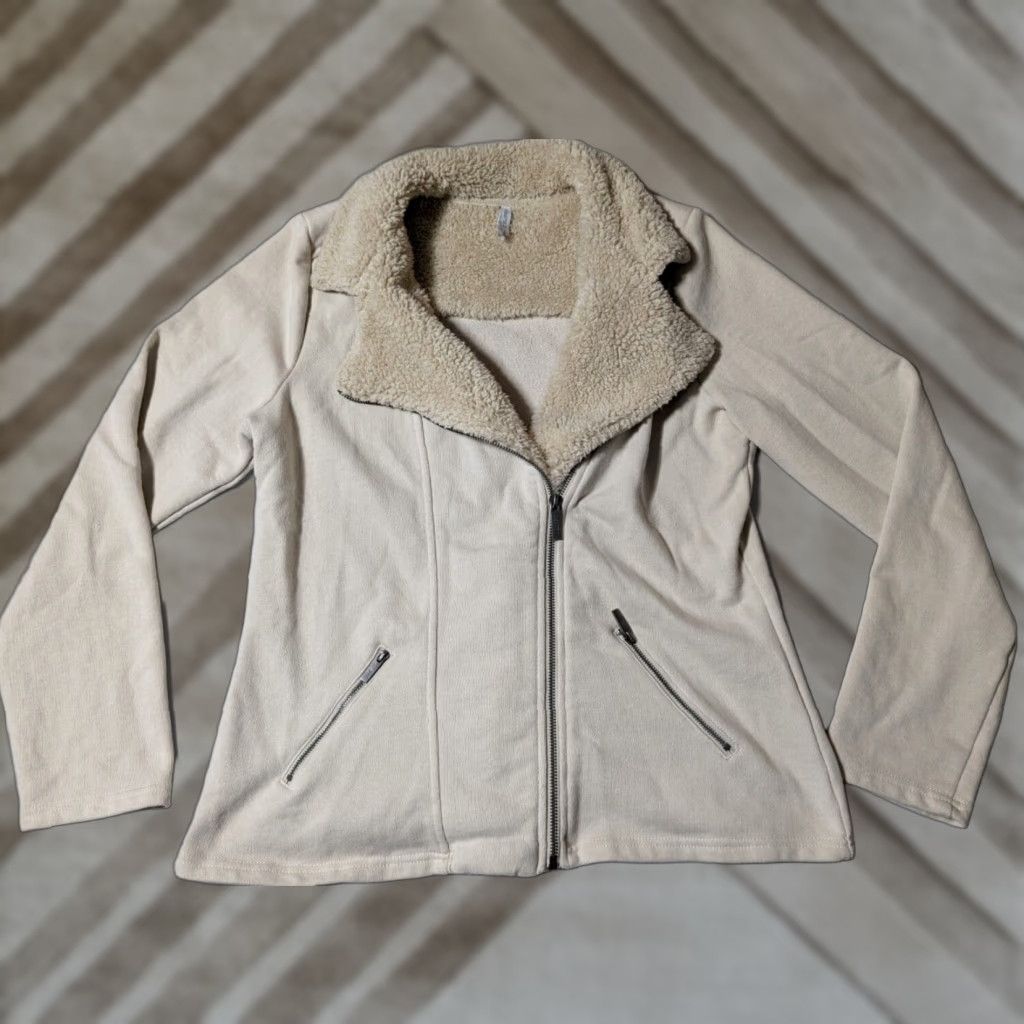 Z Supply Z SUPPLY The Sherpa Moto Women L Sandshell Asymmetrical Zip Jacket, Beige, Regular, Fleece, Zip, Lined, Casual, Travel, 16505 Size L / US 10 / IT 46 - 1 Thumbnail