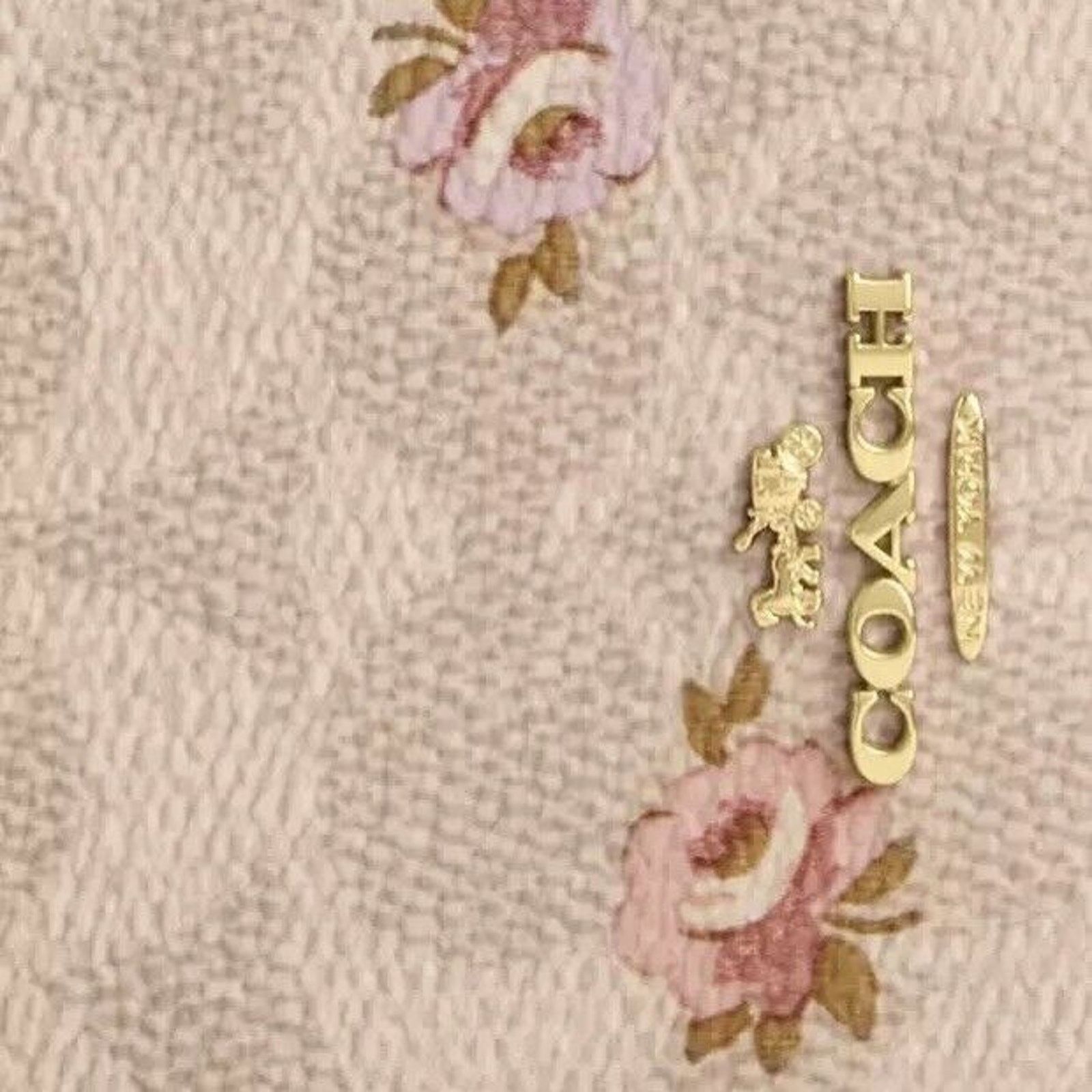 Coach NWT Coach Zip Card Case In Signature Floral Print CAR25 Size ONE SIZE - 7 Thumbnail