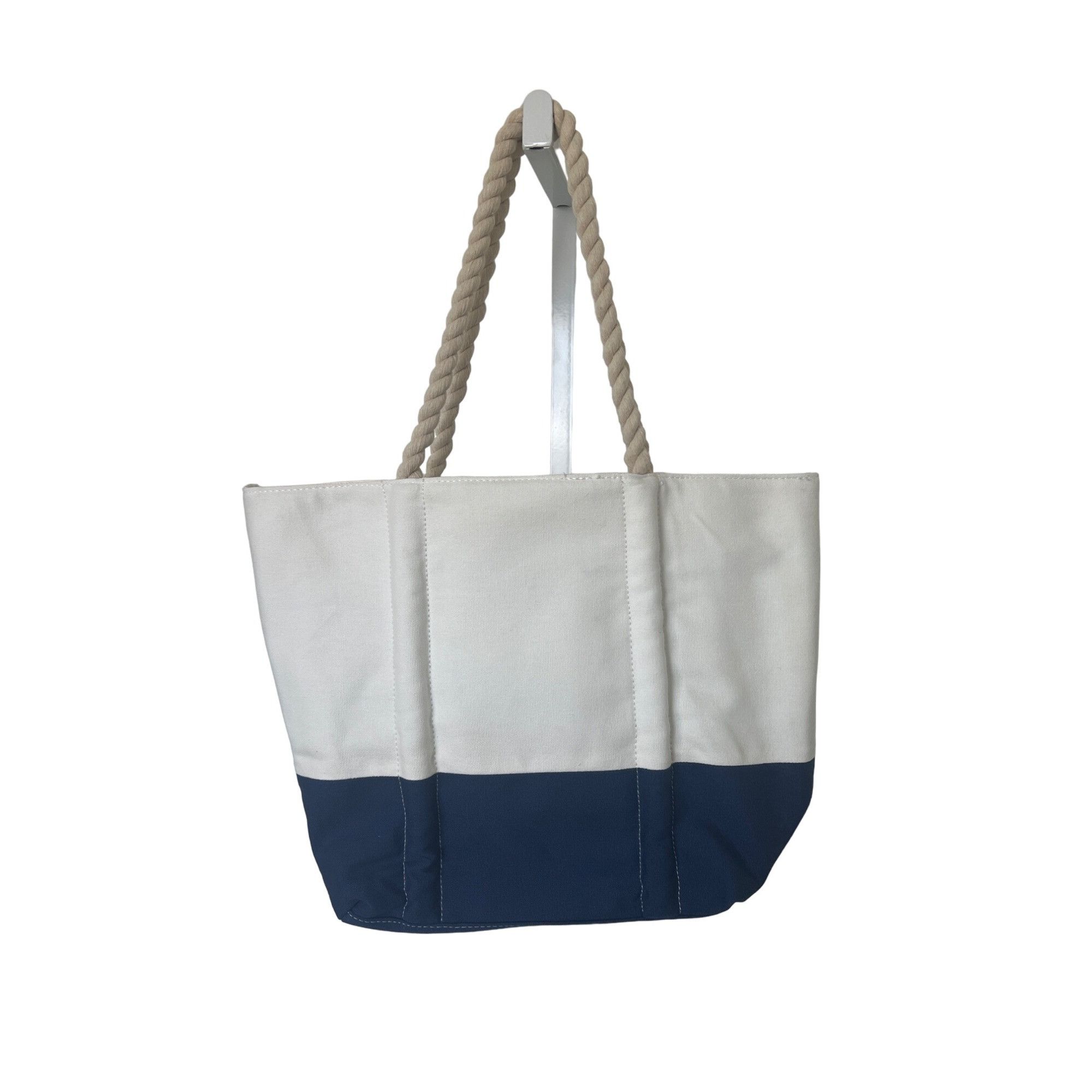 Neiman Marcus Neiman Marcus Nautical Beach Tote Navy & White Canvas With R Size ONE SIZE - 1 Thumbnail
