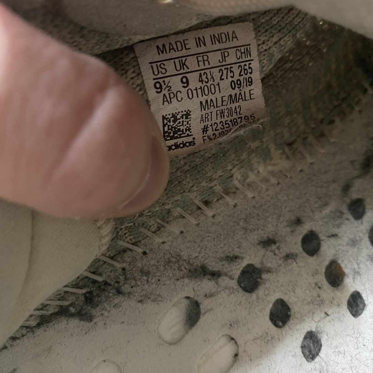 Yeezy Used Sesame Adidas Yeezy Boost 350 Size US 9.5 / EU 42-43 - 8 Thumbnail