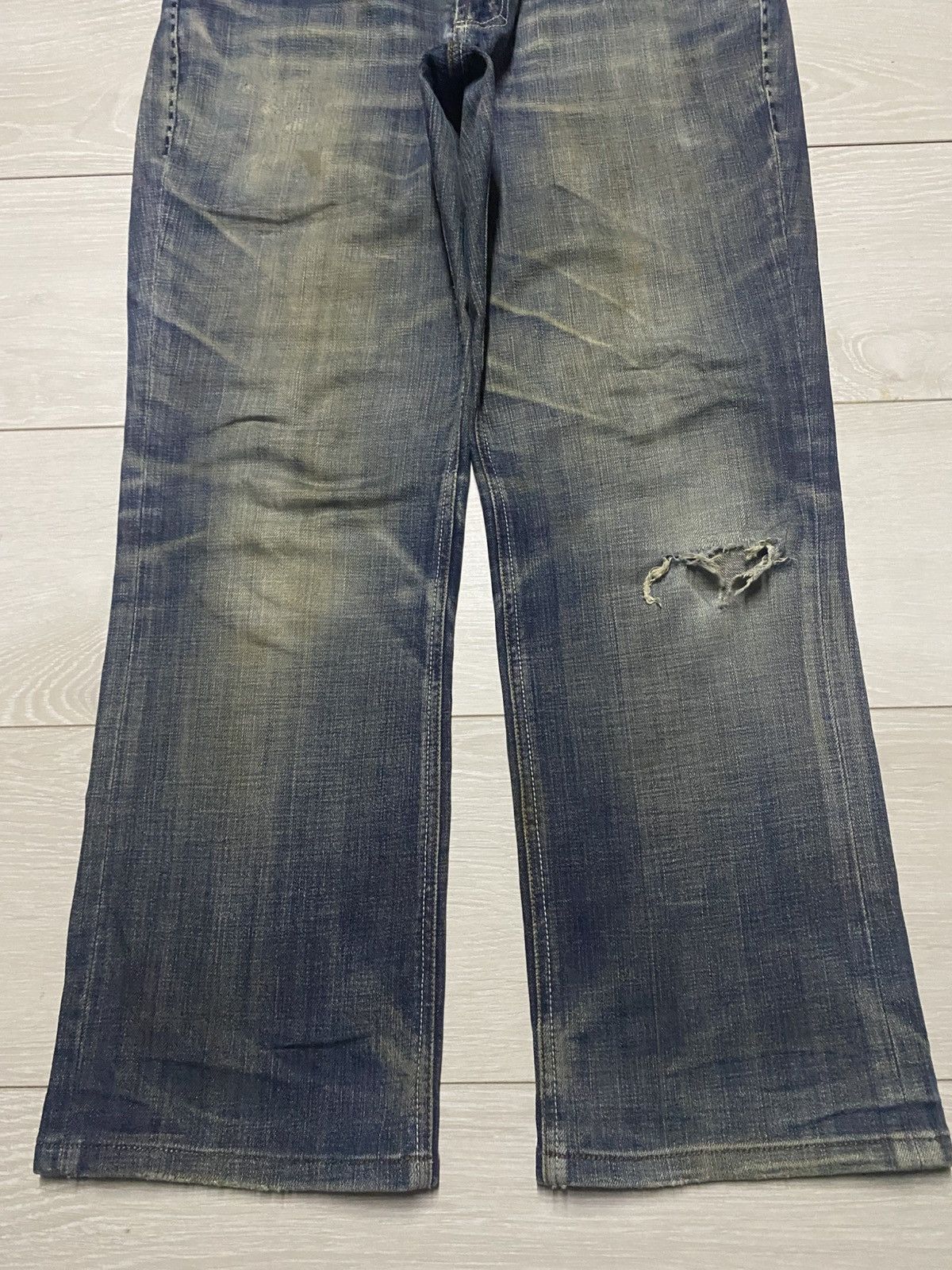 Japanese Brand Vintage Japanese Brand Male.co Mud wash Distressed Jeans Size US 32 / EU 48 - 5 Thumbnail