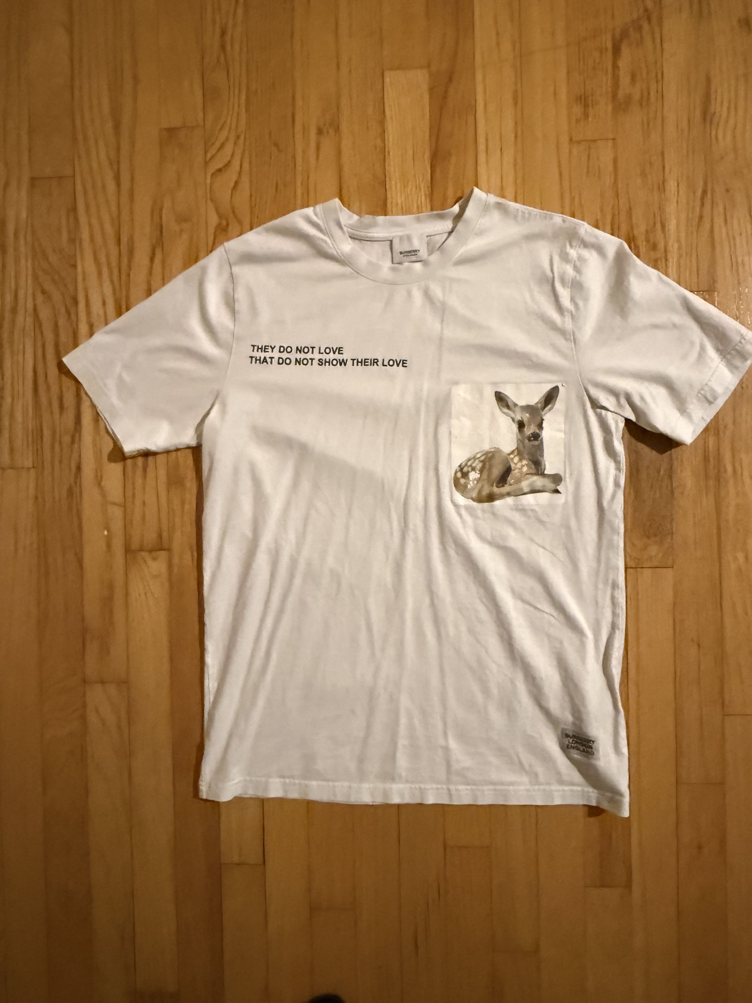 Burberry Burberry Coquette Deer Montage Tee Size M / US 6-8 / IT 42-44 - 1 Thumbnail