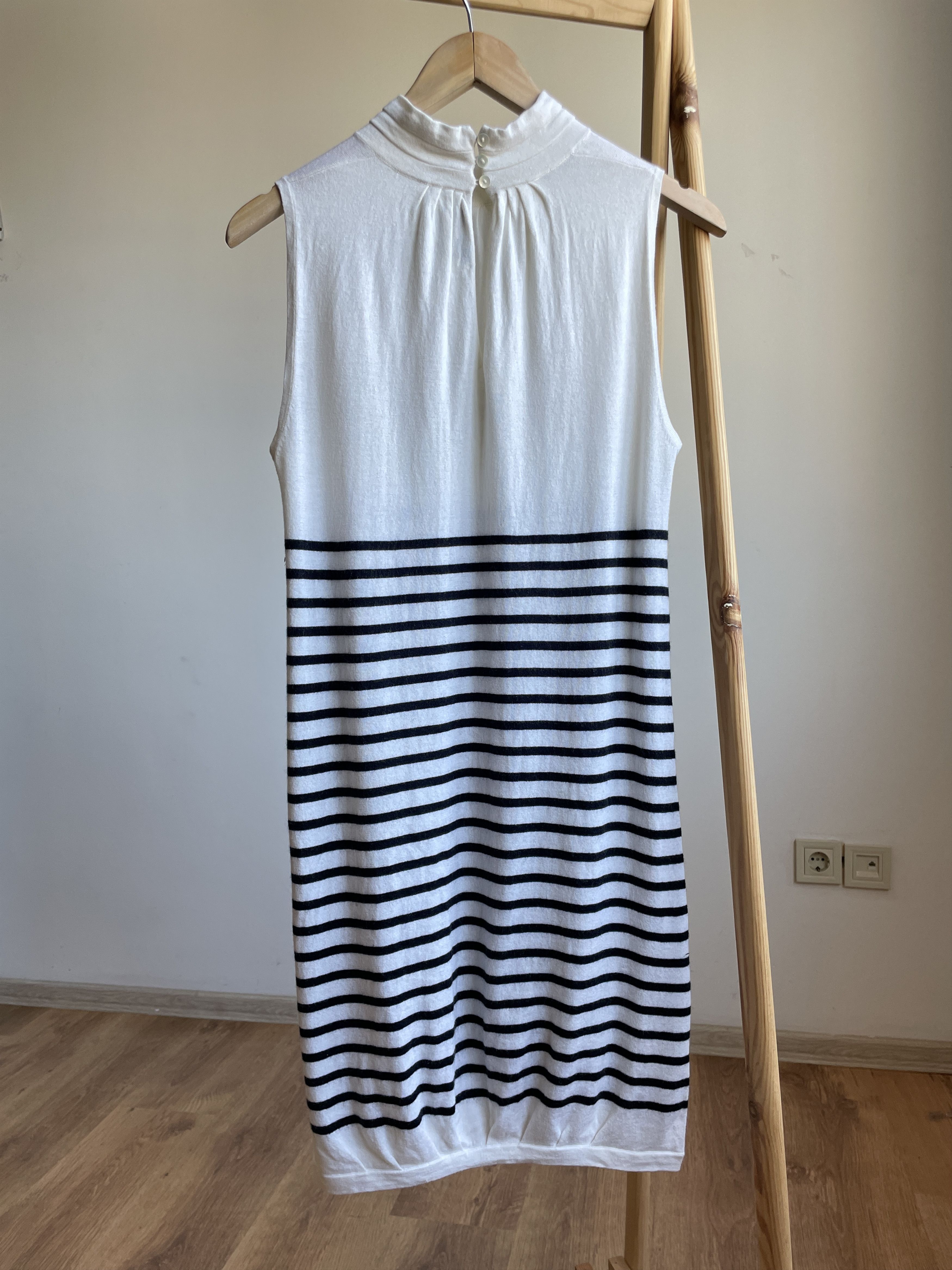 Allude Allude Cashmere Striped Sleeveless Dress Size S Size S / US 4 / IT 40 - 2 Thumbnail