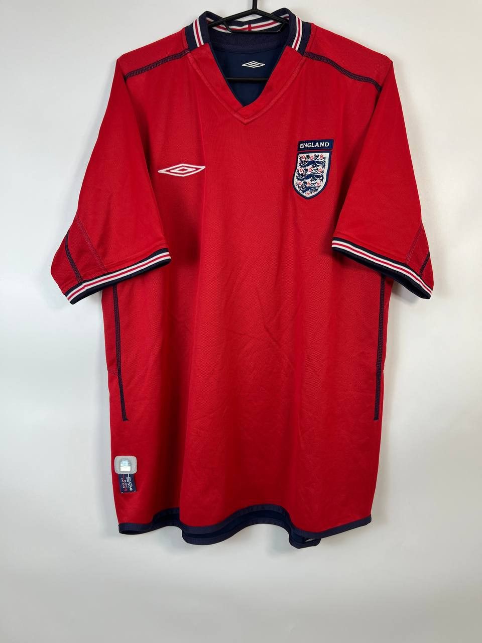 Umbro Umbro England 2002 Away Football Shirt Reversible Sz L Size US L / EU 52-54 / 3 - 1 Thumbnail