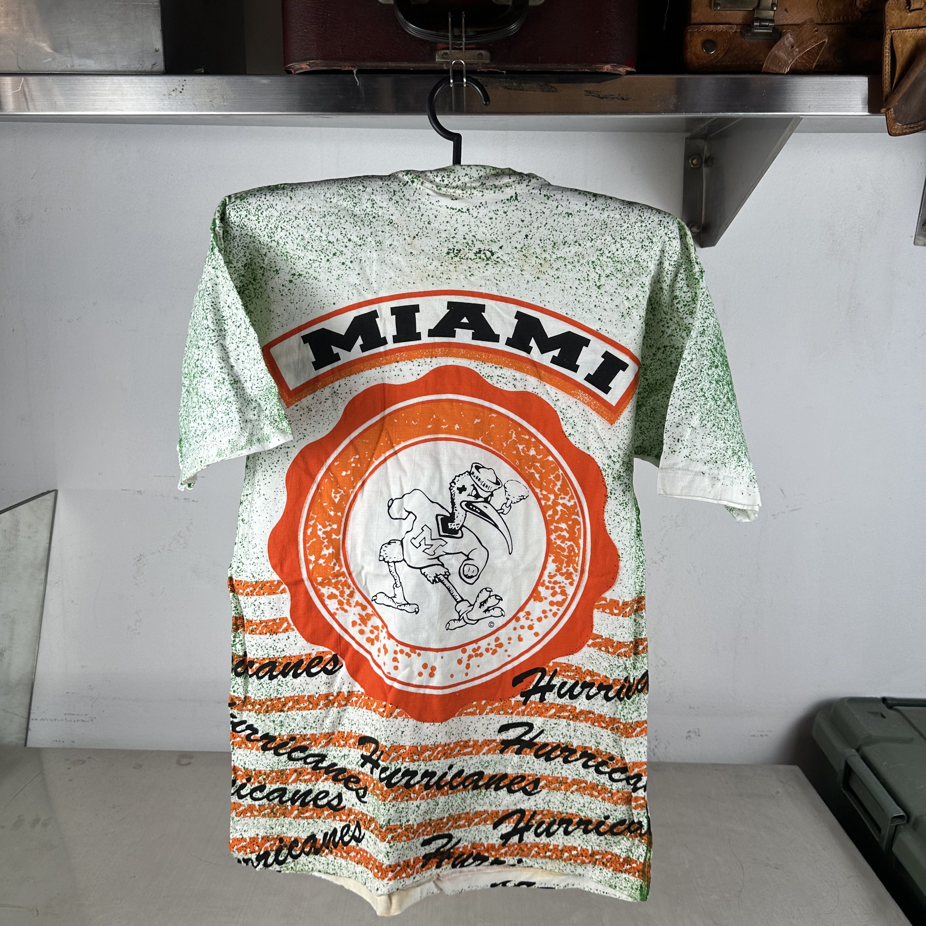 Vintage Vintage 90s Miami Hurricanes NCAA AOP Single Stitch T-Shirt Size US L / EU 52-54 / 3 - 3 Thumbnail