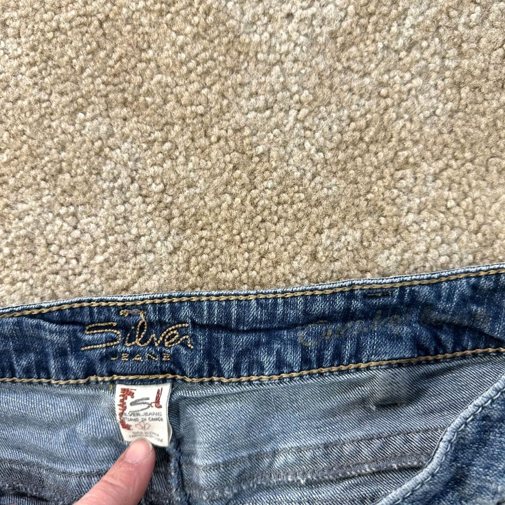 Silver Jeans Co. Silver Tuesday Women's 32 Blue Denim Stretch Low rise Beach Shorts Size 24" / US 00 / IT 34 - 3 Thumbnail
