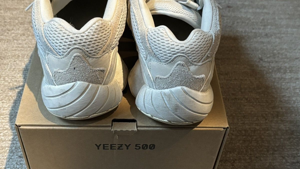 Yeezy Yeezy 500 ‘Bone White’ Size US 10.5 / EU 43-44 - 2 Thumbnail