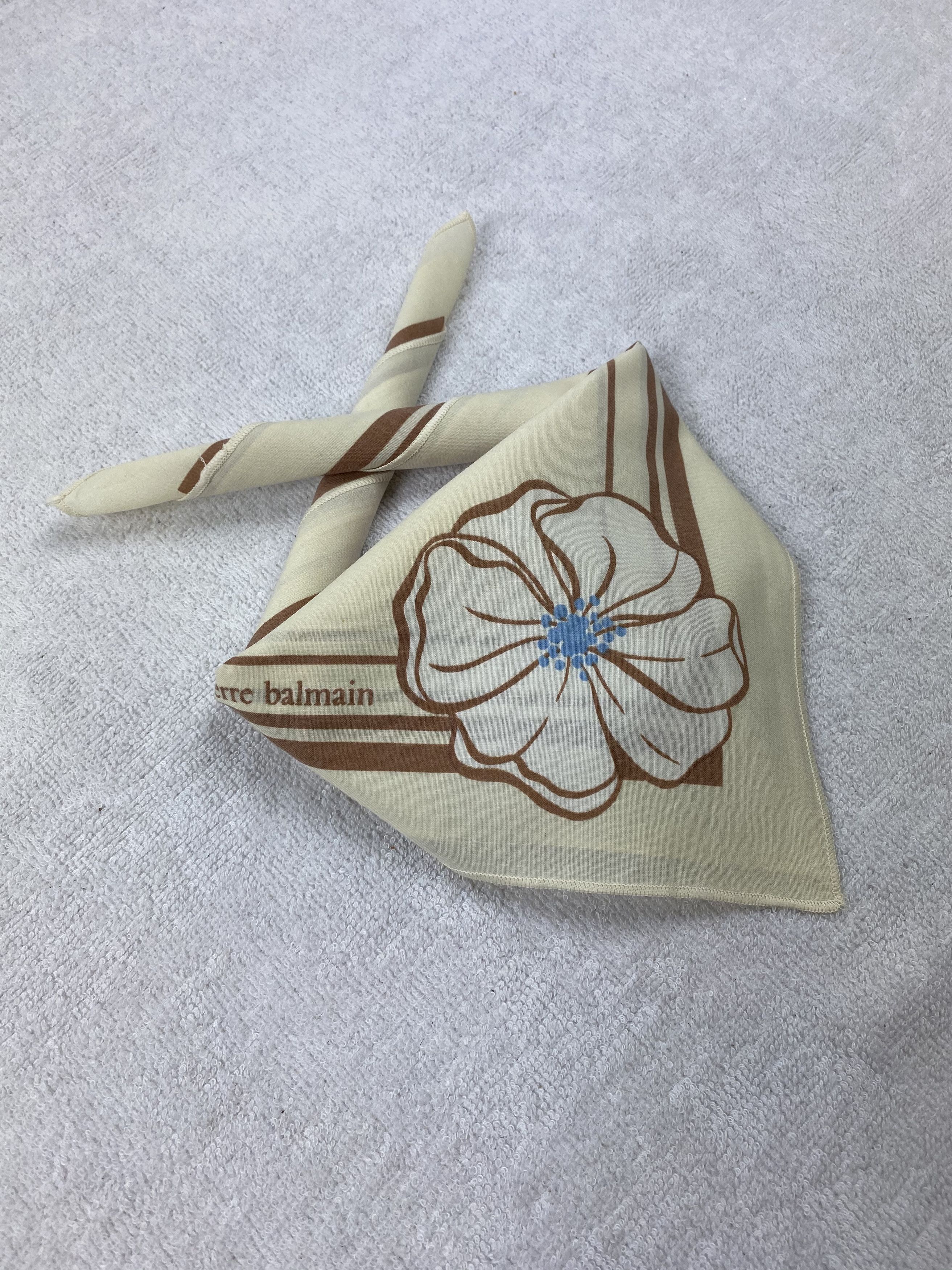 Pierre Balmain × Vintage Pierre Balmain Handkerchief / Bandana / Neckerchief Size ONE SIZE - 1 Thumbnail
