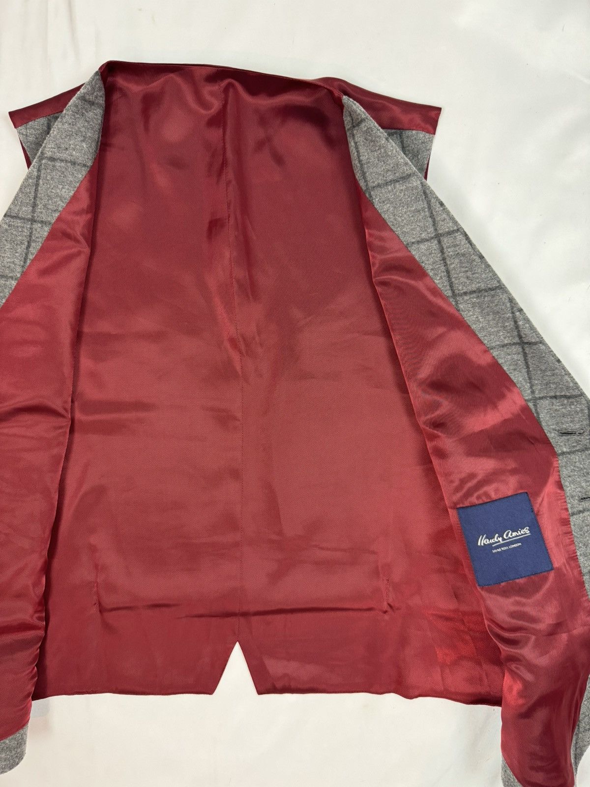 Hardy Amies Elegant Waistcoat - Savile Row London 30% wool 30% rayon Size 42R - 9 Thumbnail