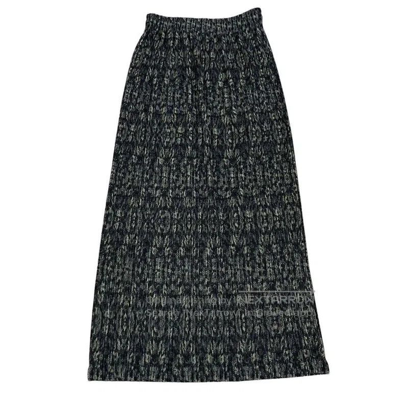 Issey Miyake Issey Miyake Black Midi Skirt Size 26" / US 2 / IT 38 - 5 Thumbnail
