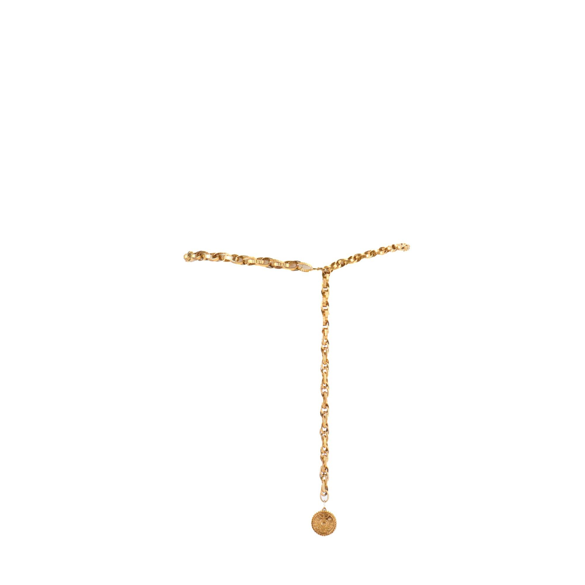 CHANEL - Chanel CC medallion belt in gold chain
