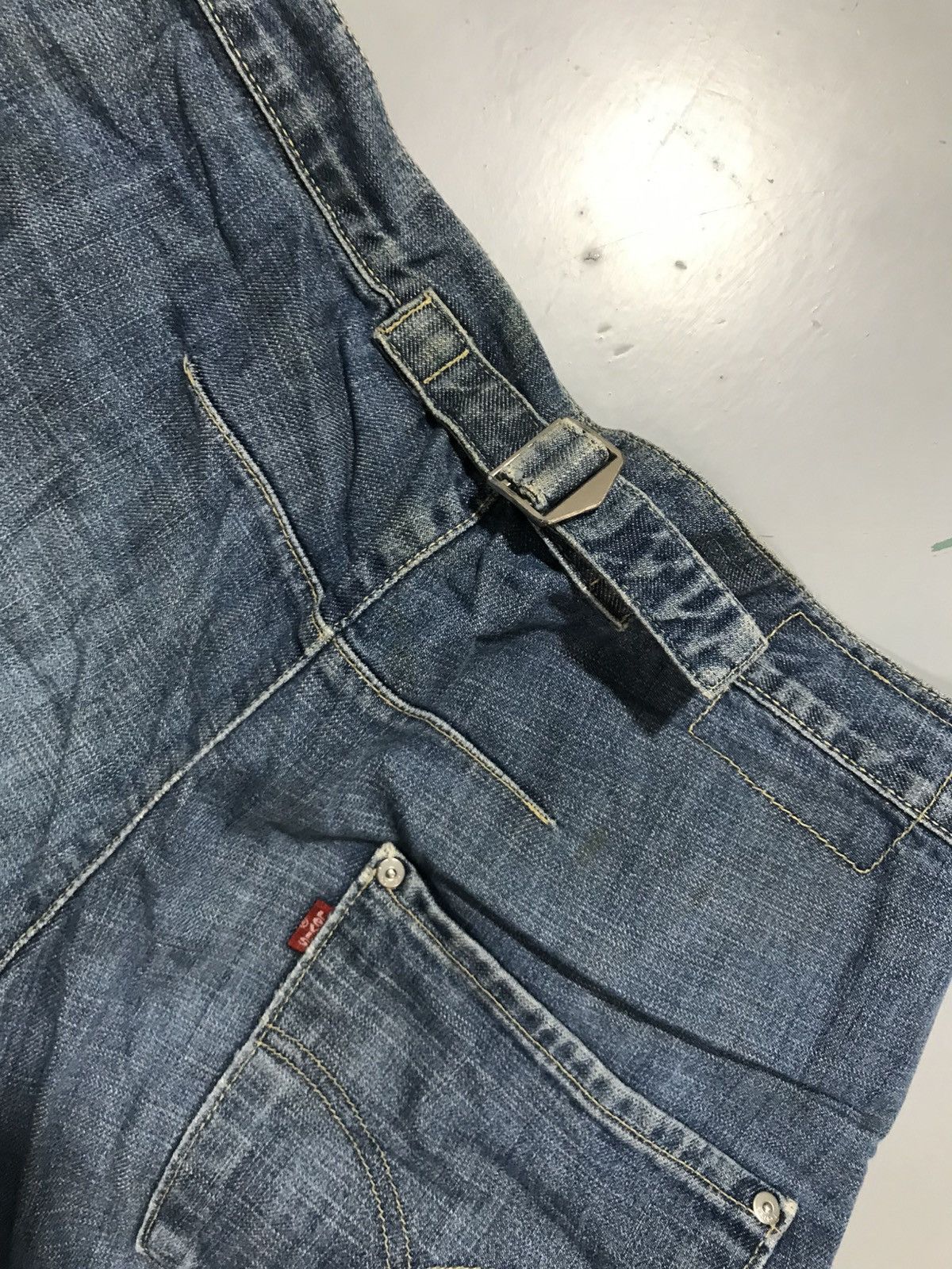 Levi's Vintage Levi’s engineer jeans buckle belt denim Size US 32 / EU 48 - 12 Thumbnail