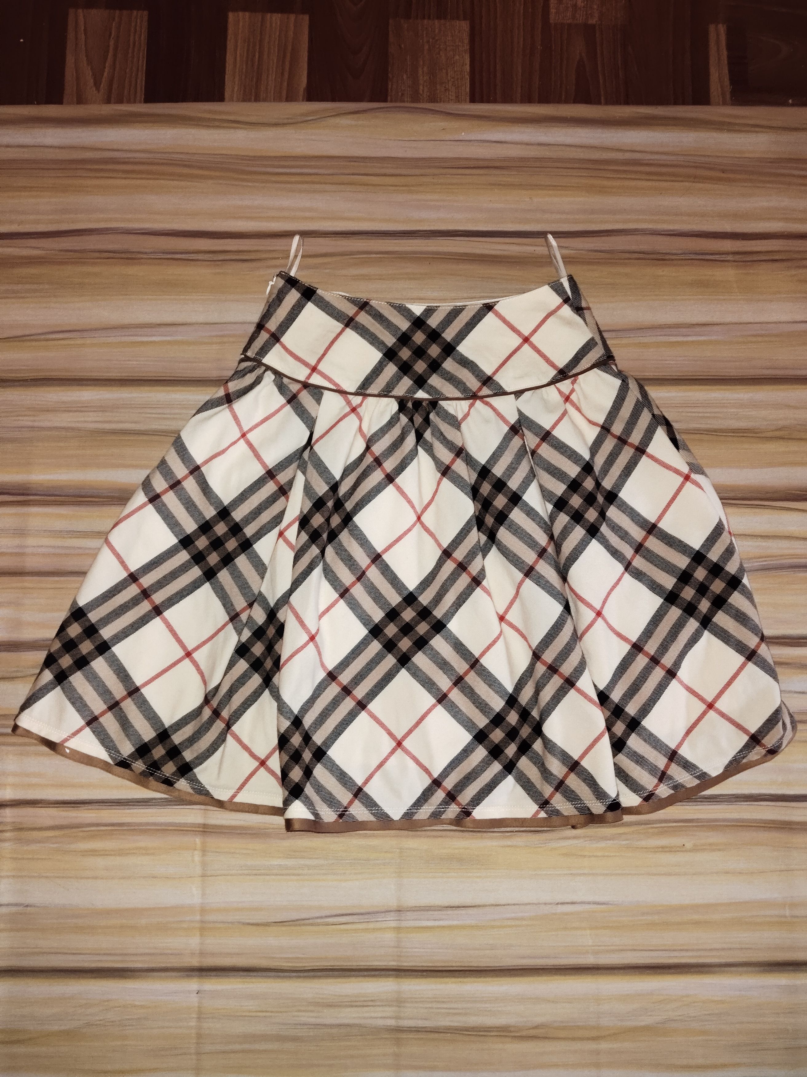 Burberry BURBERRY BLUE LABEL Nova Check Mini Skirt Size 26" / US 2 / IT 38 - 3 Thumbnail
