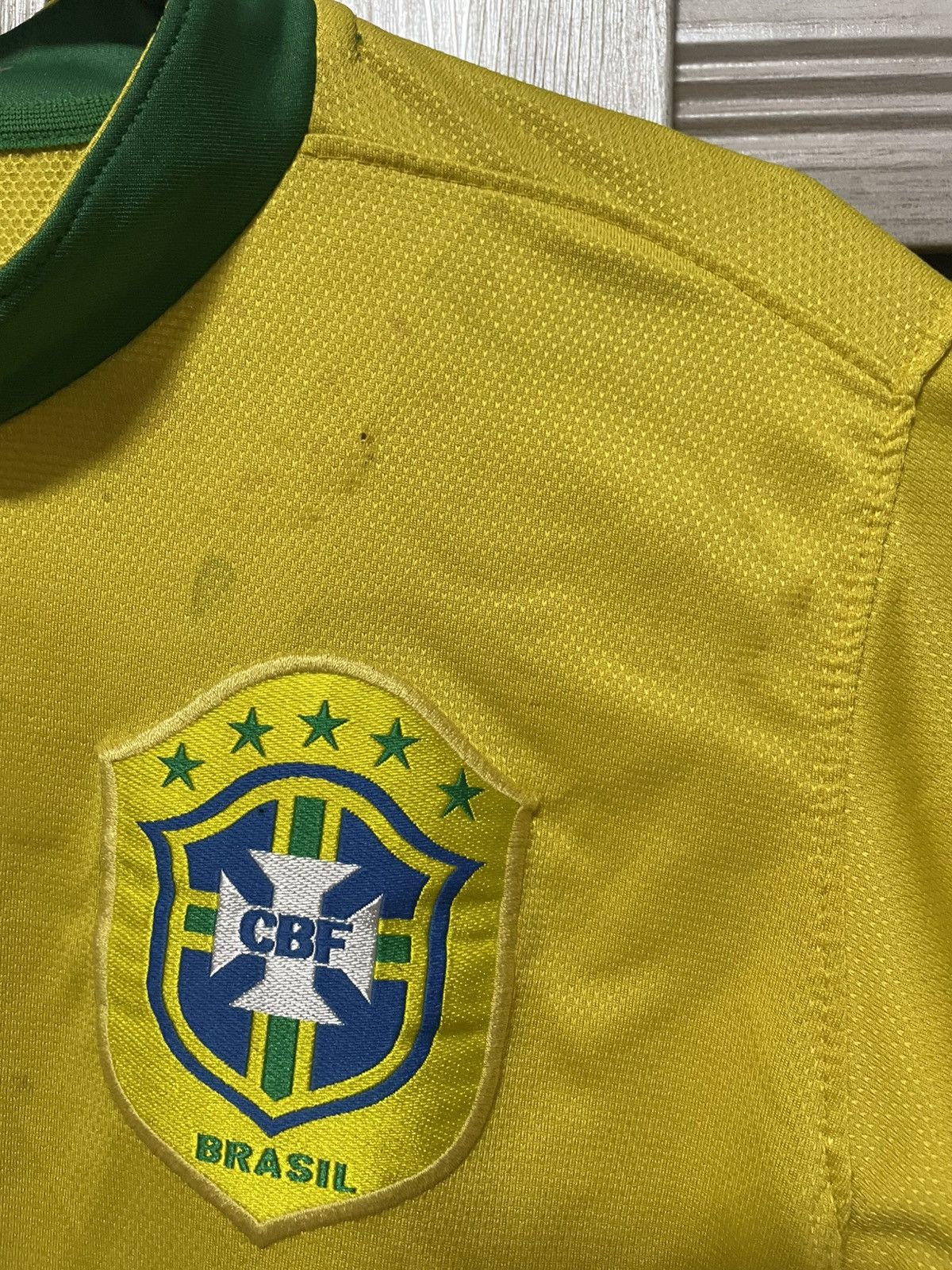 Nike × Vintage Nike Brazil National Team #8 Kaka 2006/2007 Home Jersey Kit Size US M / EU 48-50 / 2 - 4 Thumbnail
