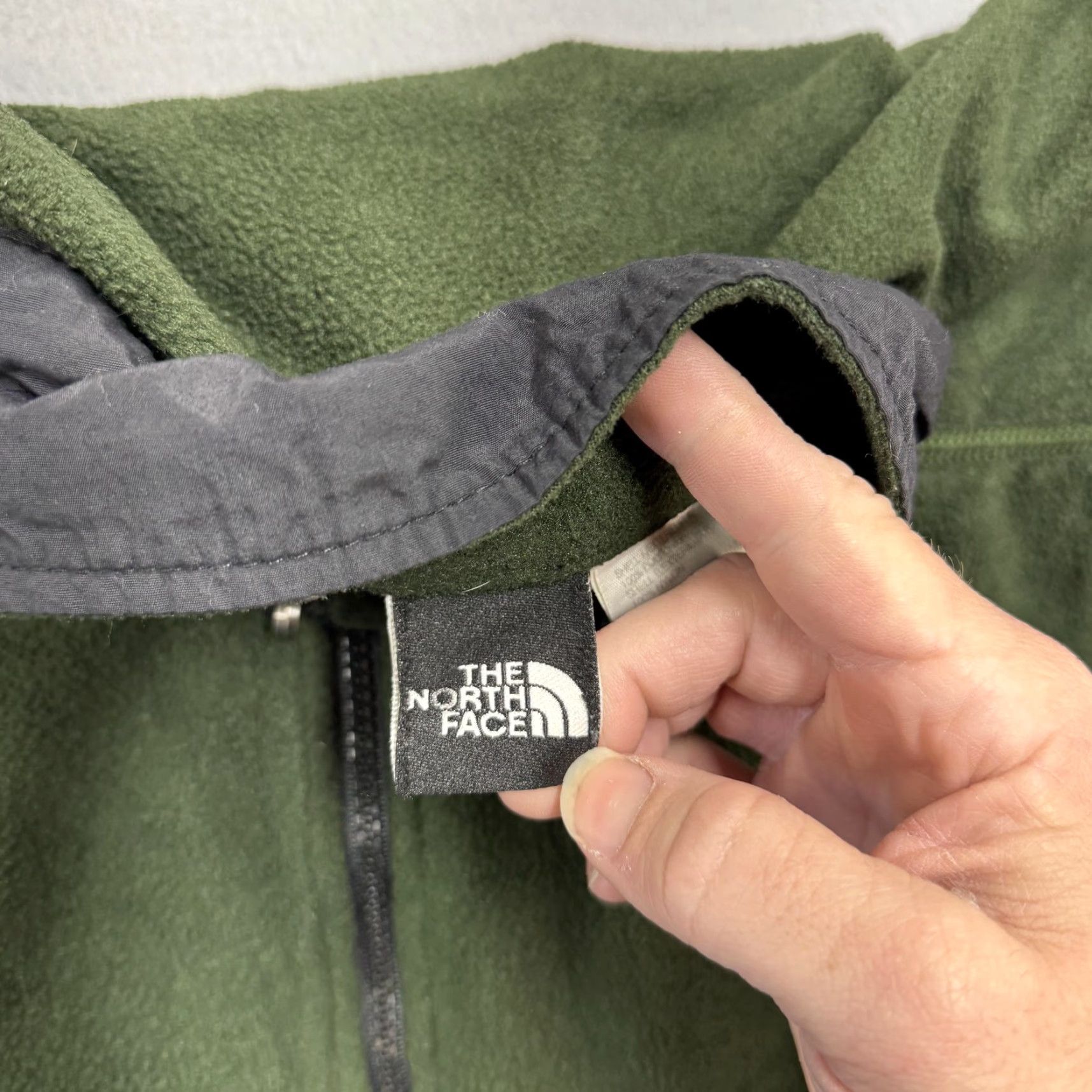 The North Face The North Face Jacket Mens Small Green Fleece Full Zip Outdoor Hiking Vintage Size US S / EU 44-46 / 1 - 3 Thumbnail