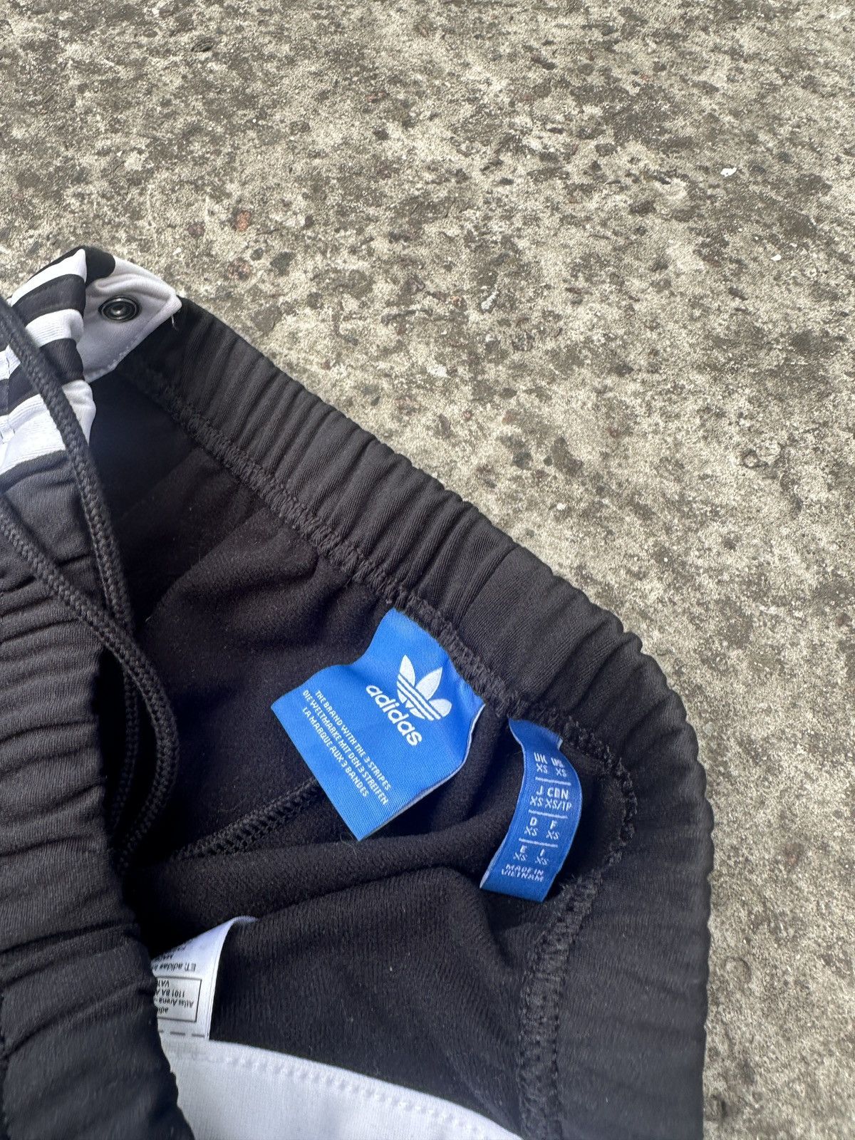Adidas Y2K Alt Adidas Pants Logo Rare Streetwear Casual Style VTg Size US 29 - 4 Thumbnail