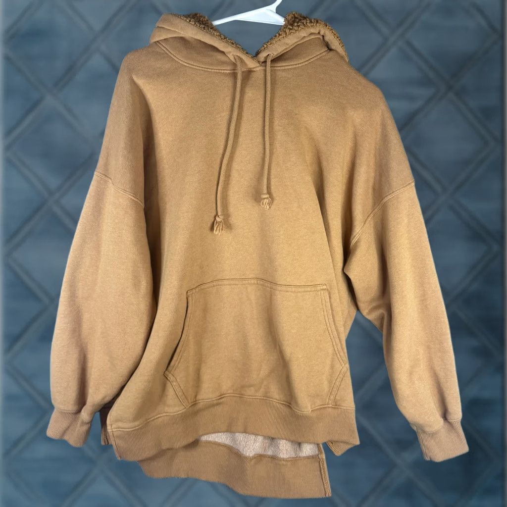 Vintage American Eagle Hoodie Womens Medium Brown Sherpa Fleece Kangaroo Pocket Pullover Crew Neck Front Pouch Casual Winter Size M / US 6-8 / IT 42-44 - 1 Thumbnail