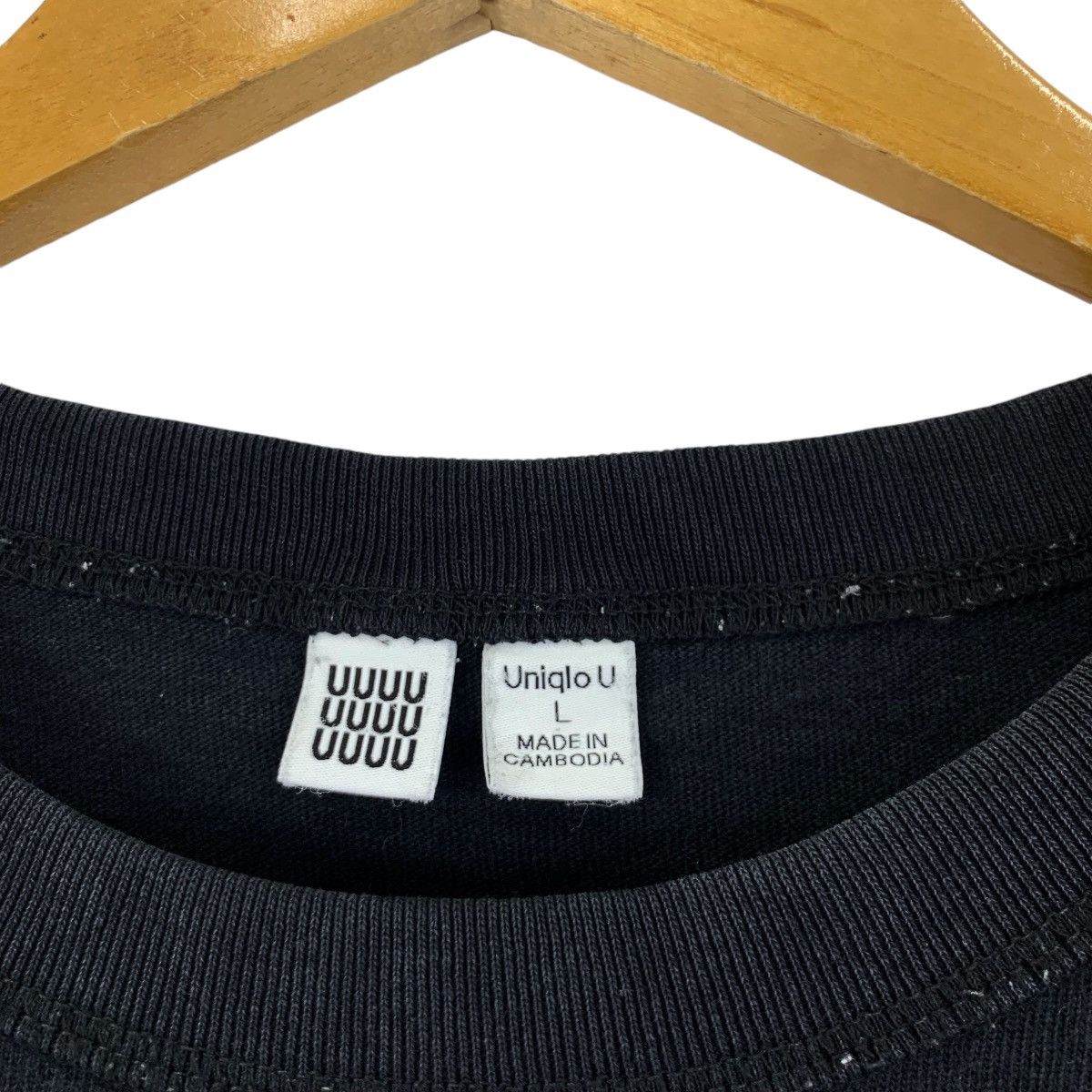 Lemaire × Uniqlo LEMAIRE x UNIQLO Collection Natural Dye Plain Black Size L / US 10 / IT 46 - 3 Thumbnail