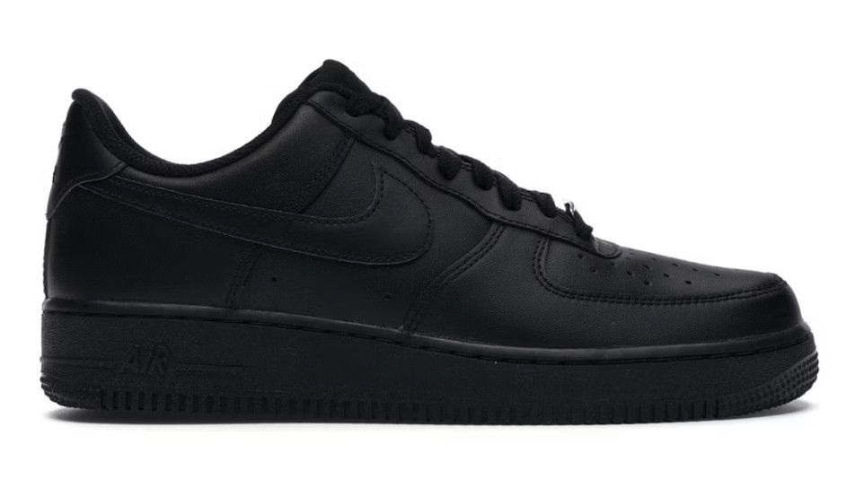 Nike Air Force 1 Low '07 Black Size US 10.5 / EU 43-44 - 1 Preview