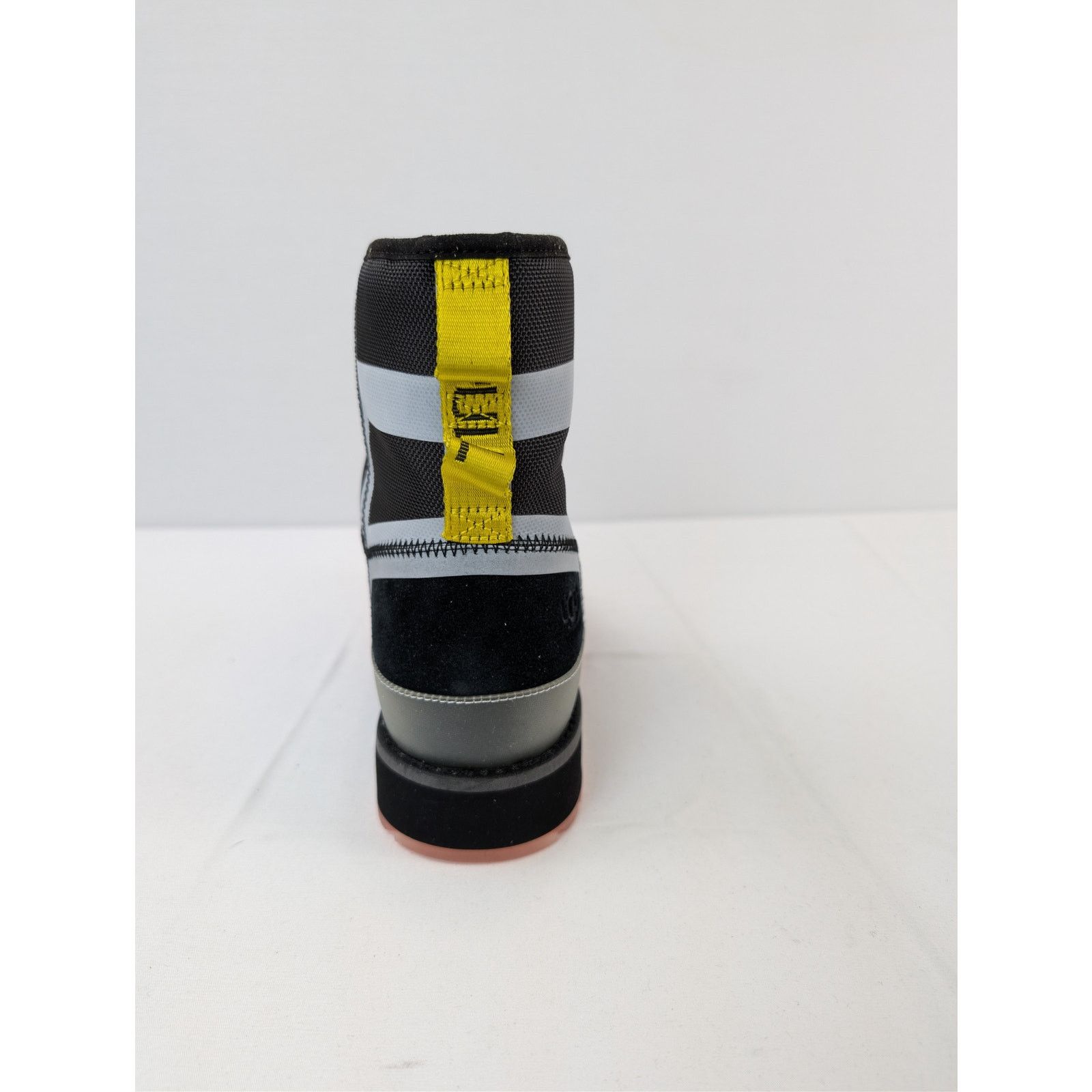Heron Preston o1rshd1 UGG Edition Fall/Winter collabs Urban Tech Boots Size US 9 / EU 42 - 14 Thumbnail