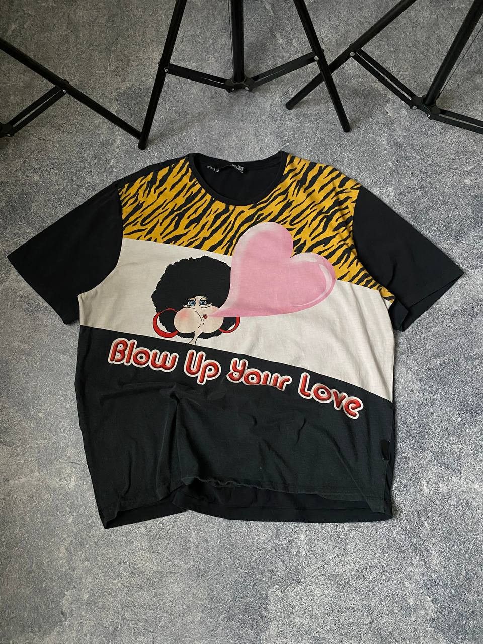 Moschino × Vintage Vintage Love Moschino T-Shirt Blow Up Your Love Size L / US 10 / IT 46 - 2 Thumbnail