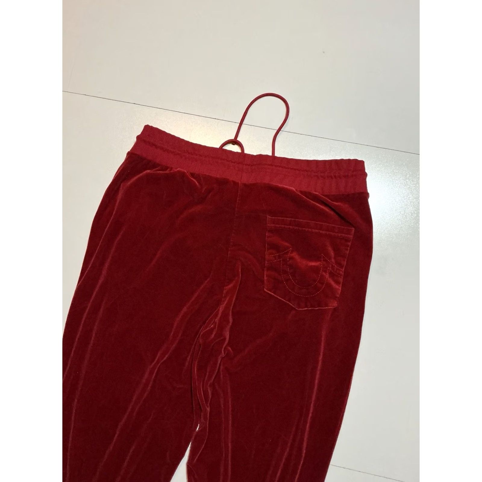 True Religion VINTAGE True Religion Red Dahlia Velour Jogger Track Pants HS Horseshoe Circle Logo 2XL Mens Size US 39 - 7 Thumbnail