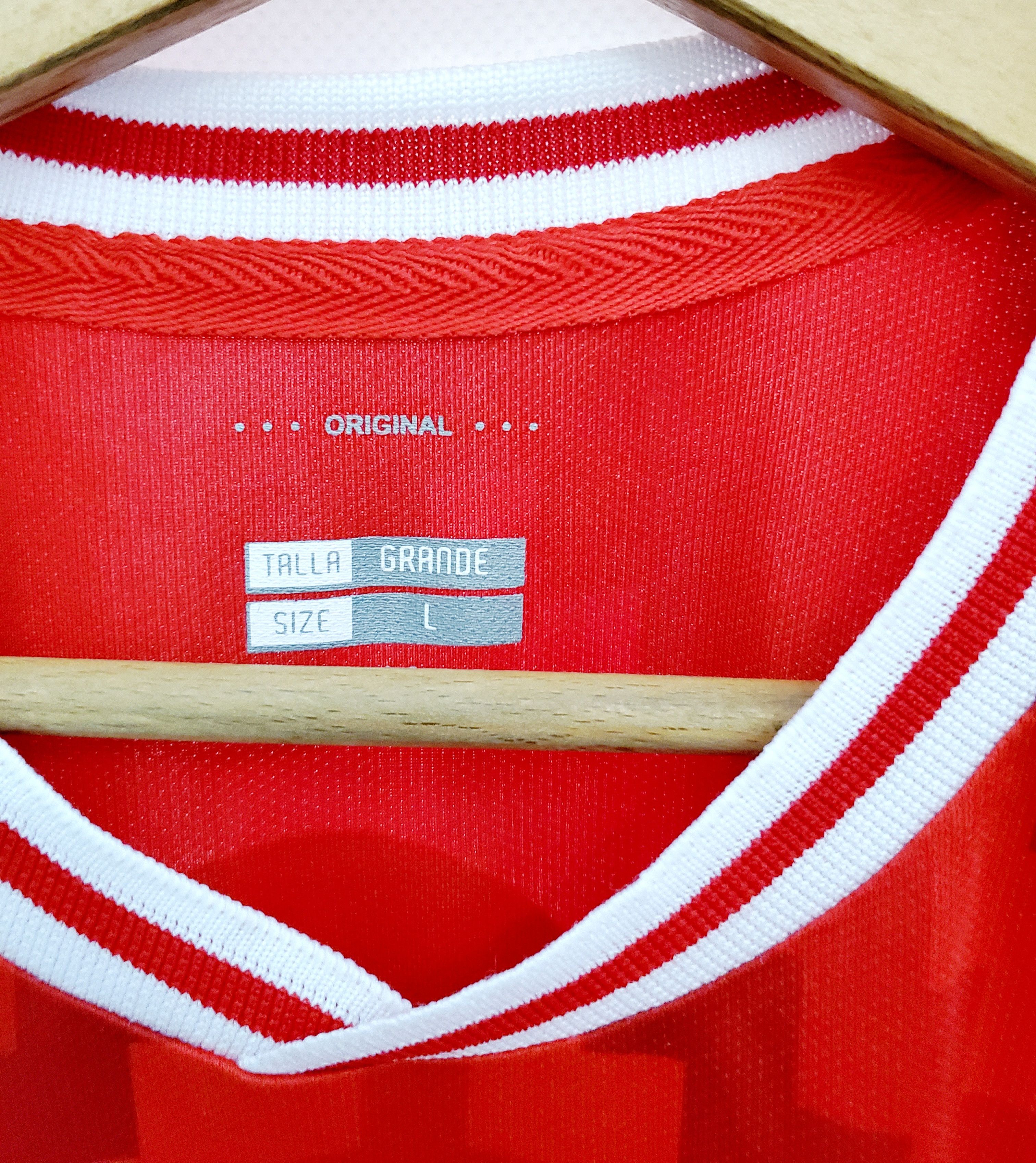 Other Club Cienciano 2021 soccer jersey size L, ideal condition Size US L / EU 52-54 / 3 - 3 Thumbnail