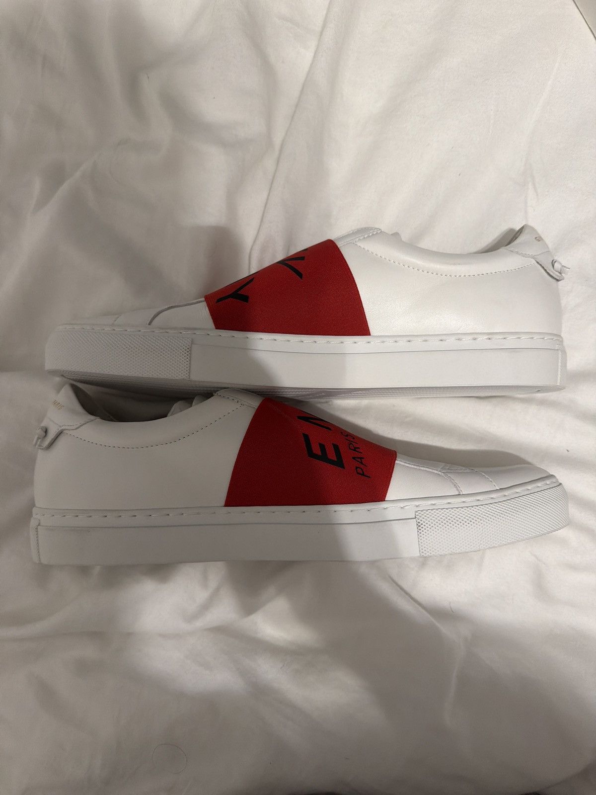 Givenchy Givenchy Urban Street Sneaker Size US 10.5 / EU 43-44 - 1 Thumbnail