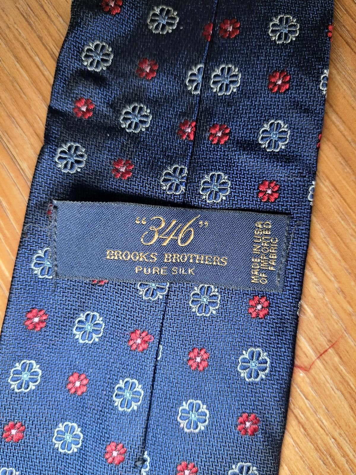 Brooks Brothers Brooks Brother 346 Silk Tie Blue Floral Herringbone Size ONE SIZE - 2 Thumbnail