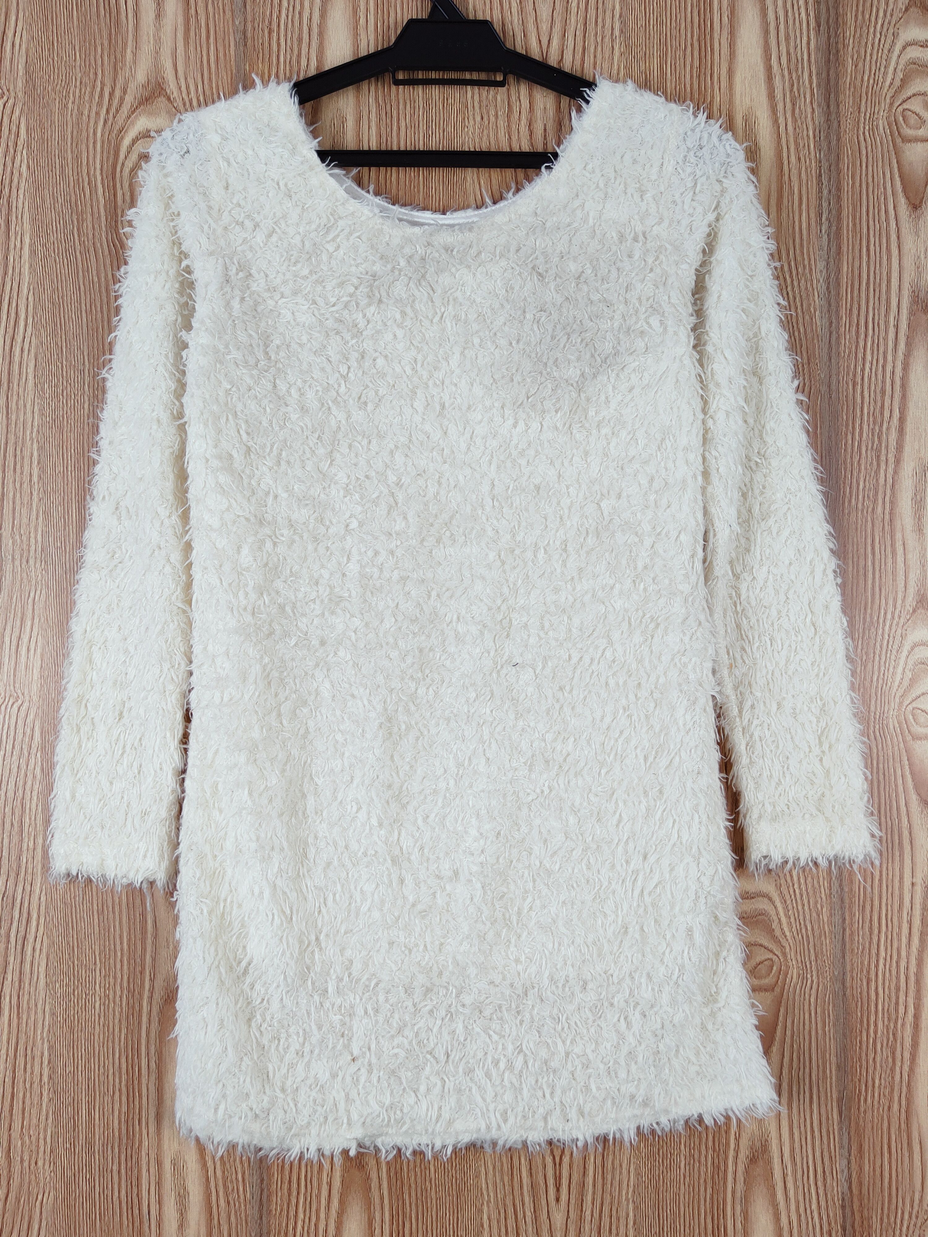 Japanese Brand × Vintage Japanese Brand Ivory Fur Mohair Faded Knitwear Size S / US 4 / IT 40 - 1 Thumbnail