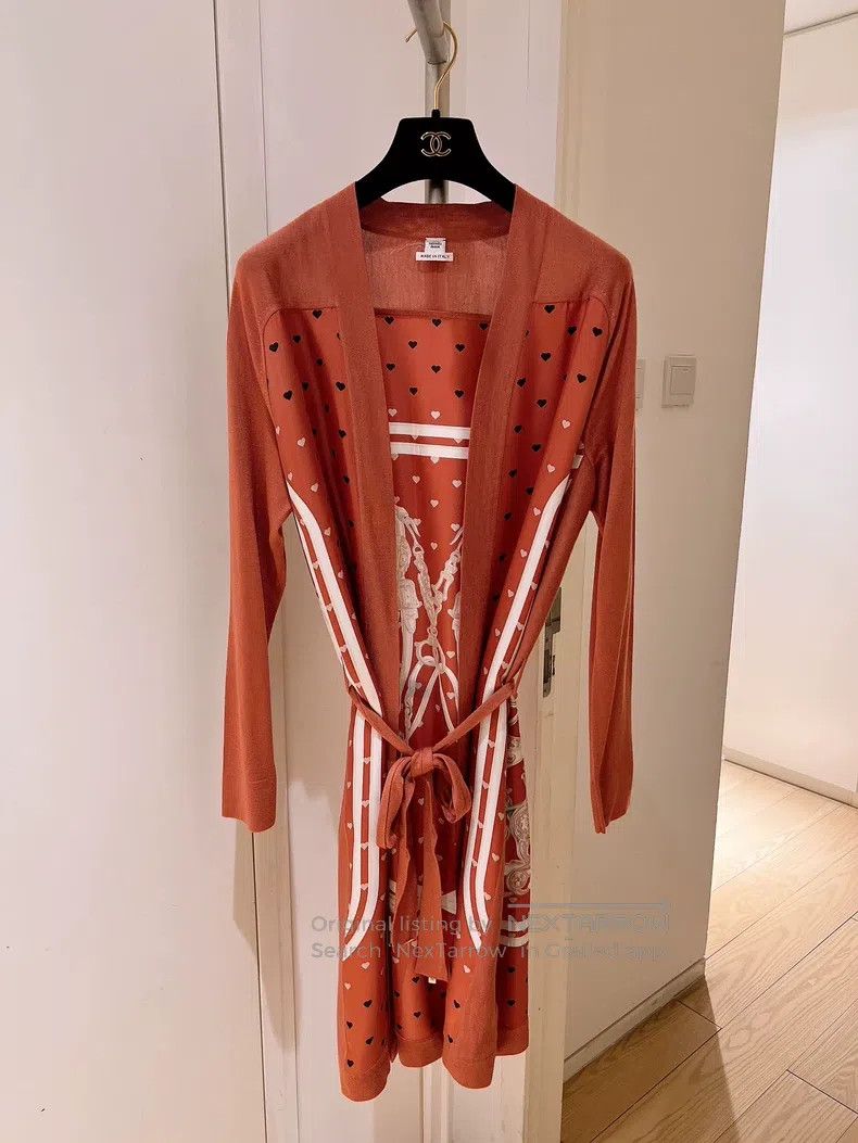Hermes Hermes Twillaine Silk Printed Bathrobe Cardigan Size XS / US 0-2 / IT 36-38 - 1 Thumbnail