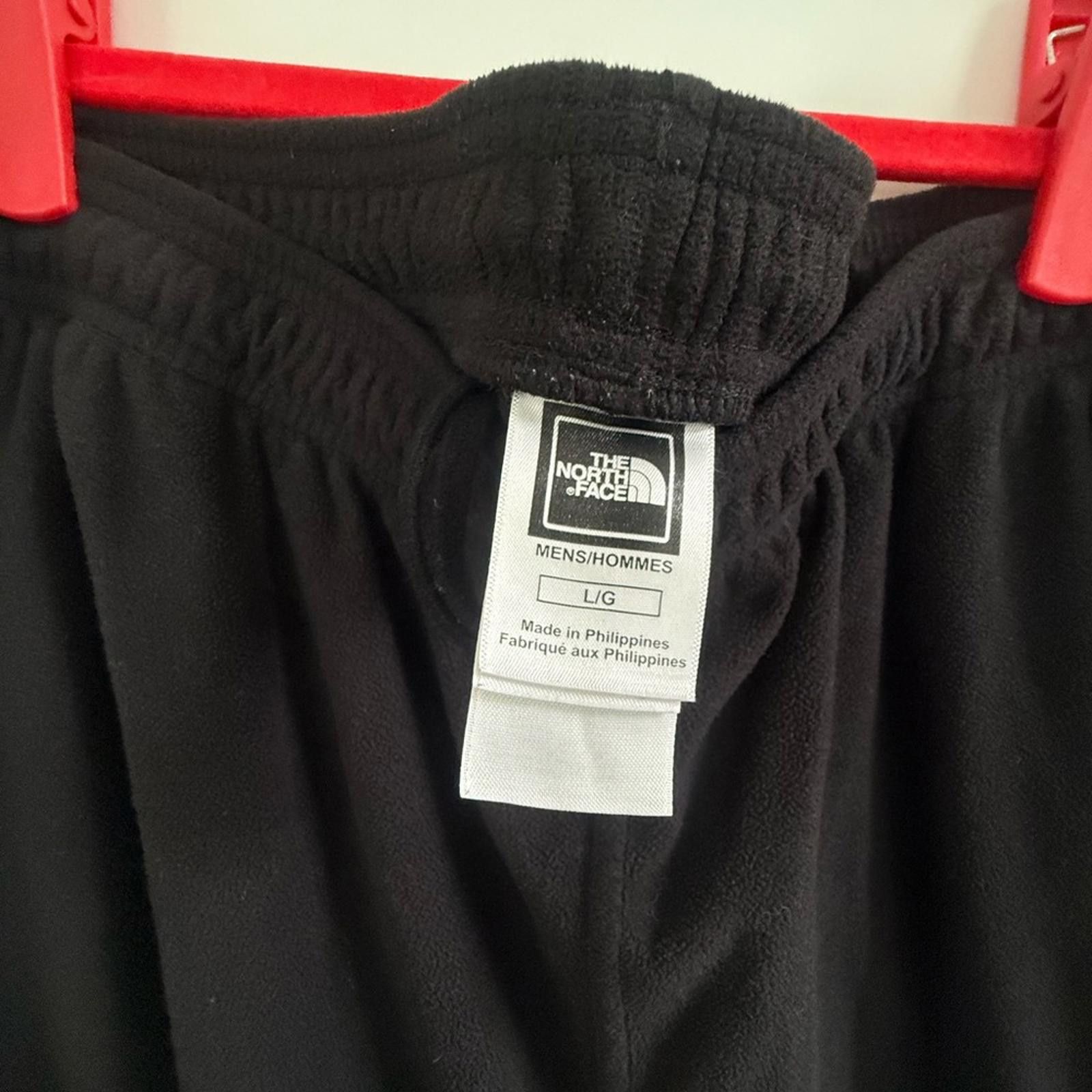 The North Face The North Face Black Bottoms Size US 34 / EU 50 - 1 Thumbnail