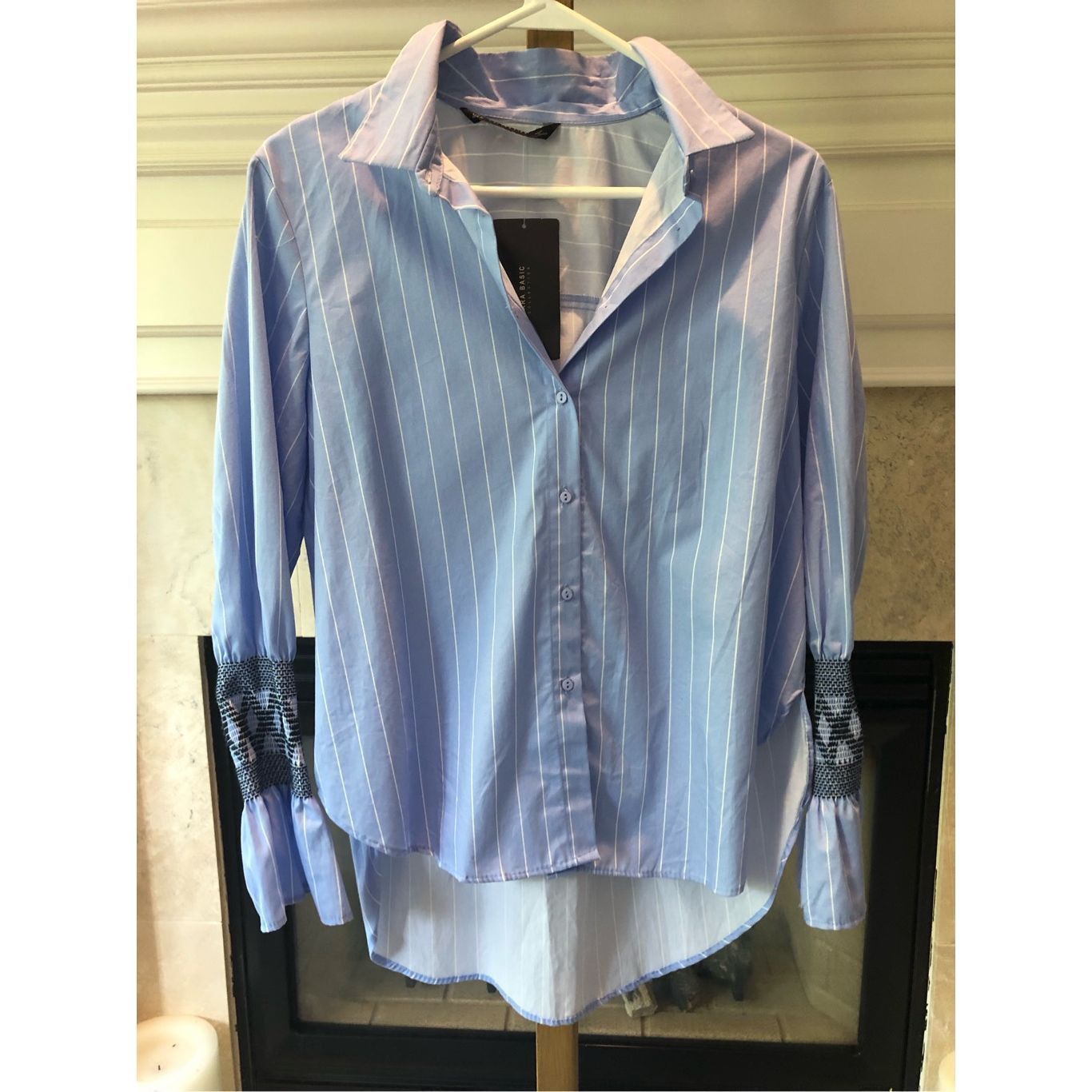 Zara Zara Basic Women’s Blue and White Striped Button Up Long Sle Size L / US 10 / IT 46 - 2 Thumbnail