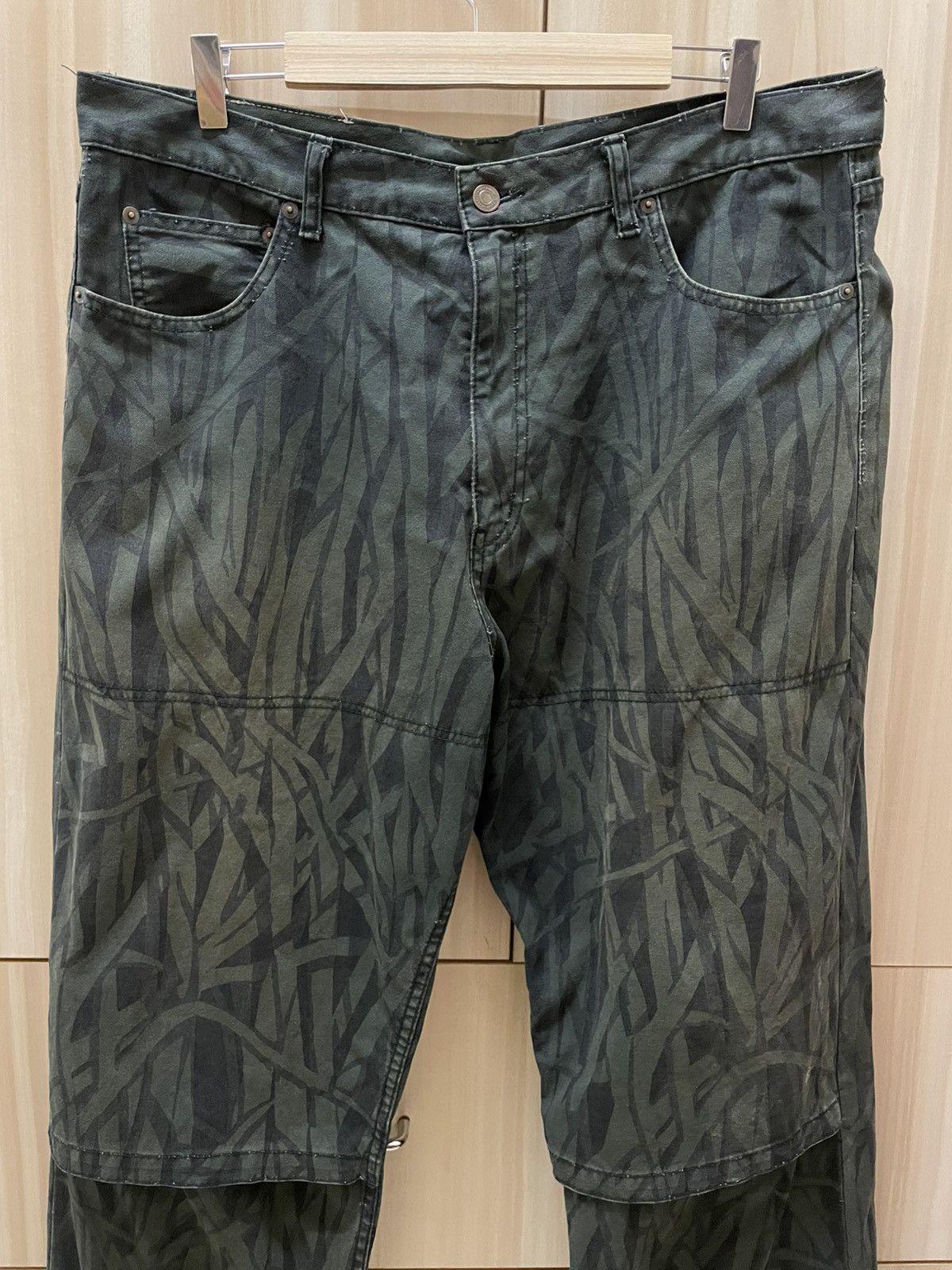 Swagger Rare Swagger Japan 2002 Urahara Archive Brush Camo Pants Size US 36 / EU 52 - 2 Thumbnail