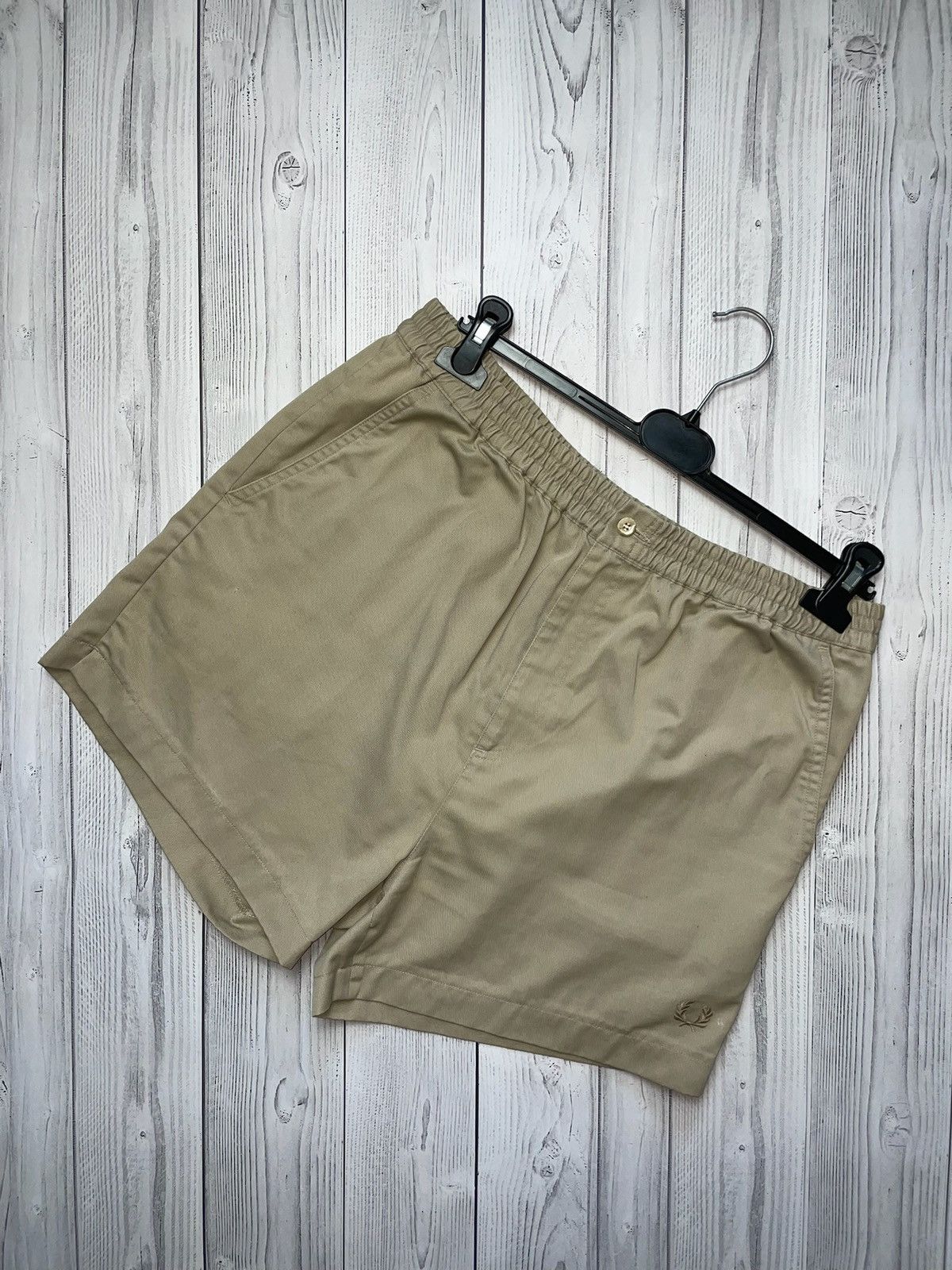 Fred Perry × Vintage Vintage Fred Perry shorts logo size M rare logo beige Size US 32 / EU 48 - 1 Thumbnail