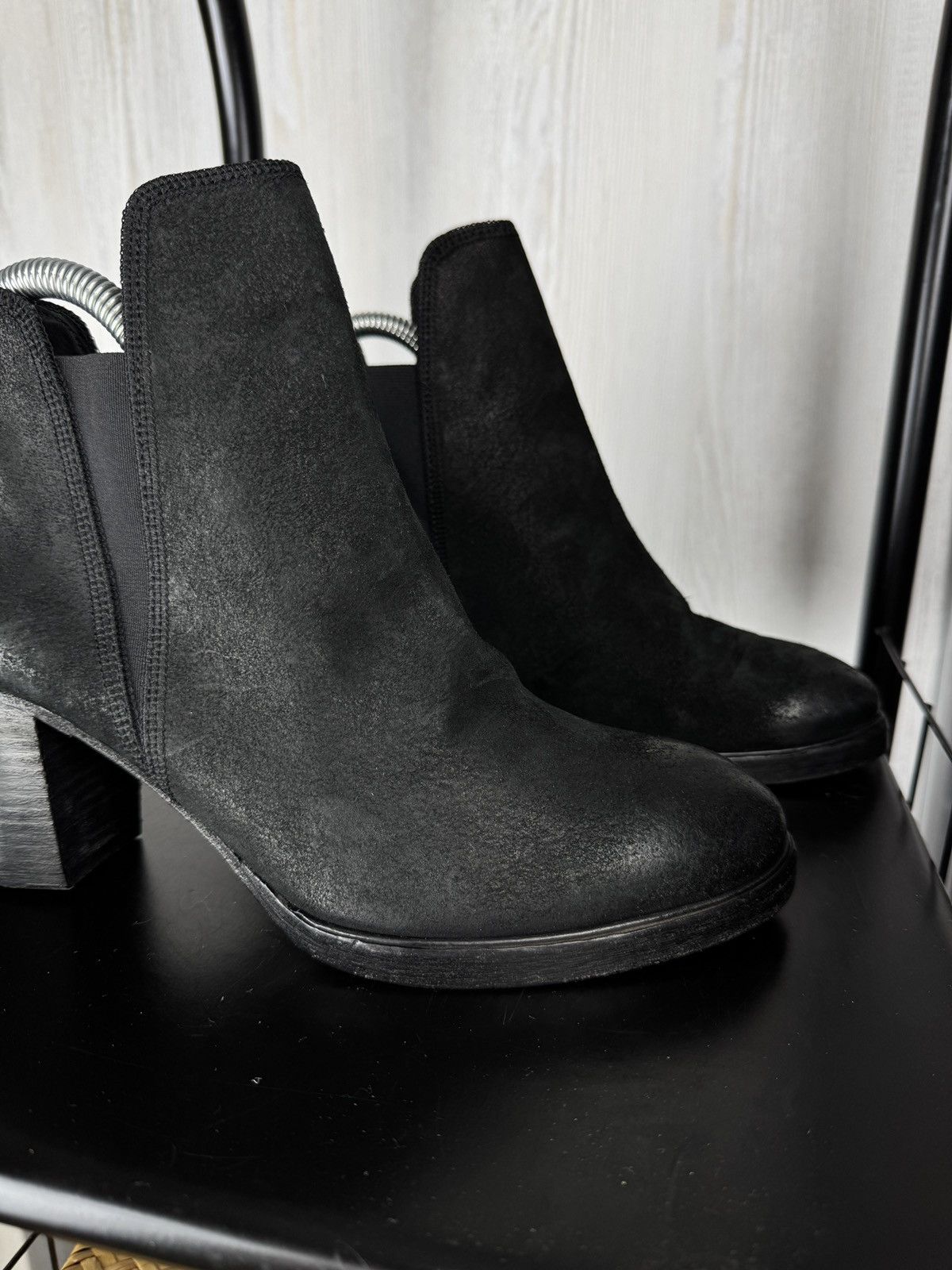 The Last Conspiracy The Last Conspiracy AASE WAXED SUEDE BLACK Ankle Boots sz 39 Size US 9 / IT 39 - 4 Thumbnail