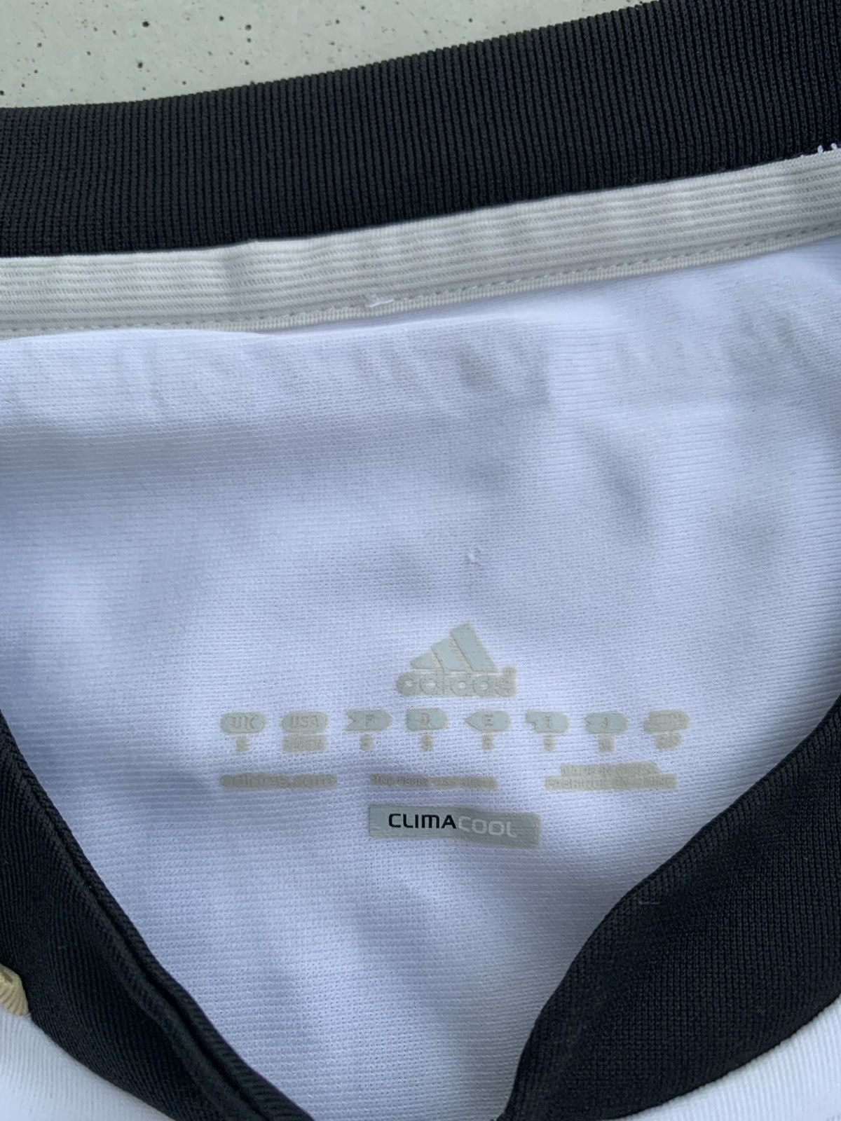 Adidas Adidas Germany Jersey Vintage Football Tee Size US S / EU 44-46 / 1 - 7 Thumbnail