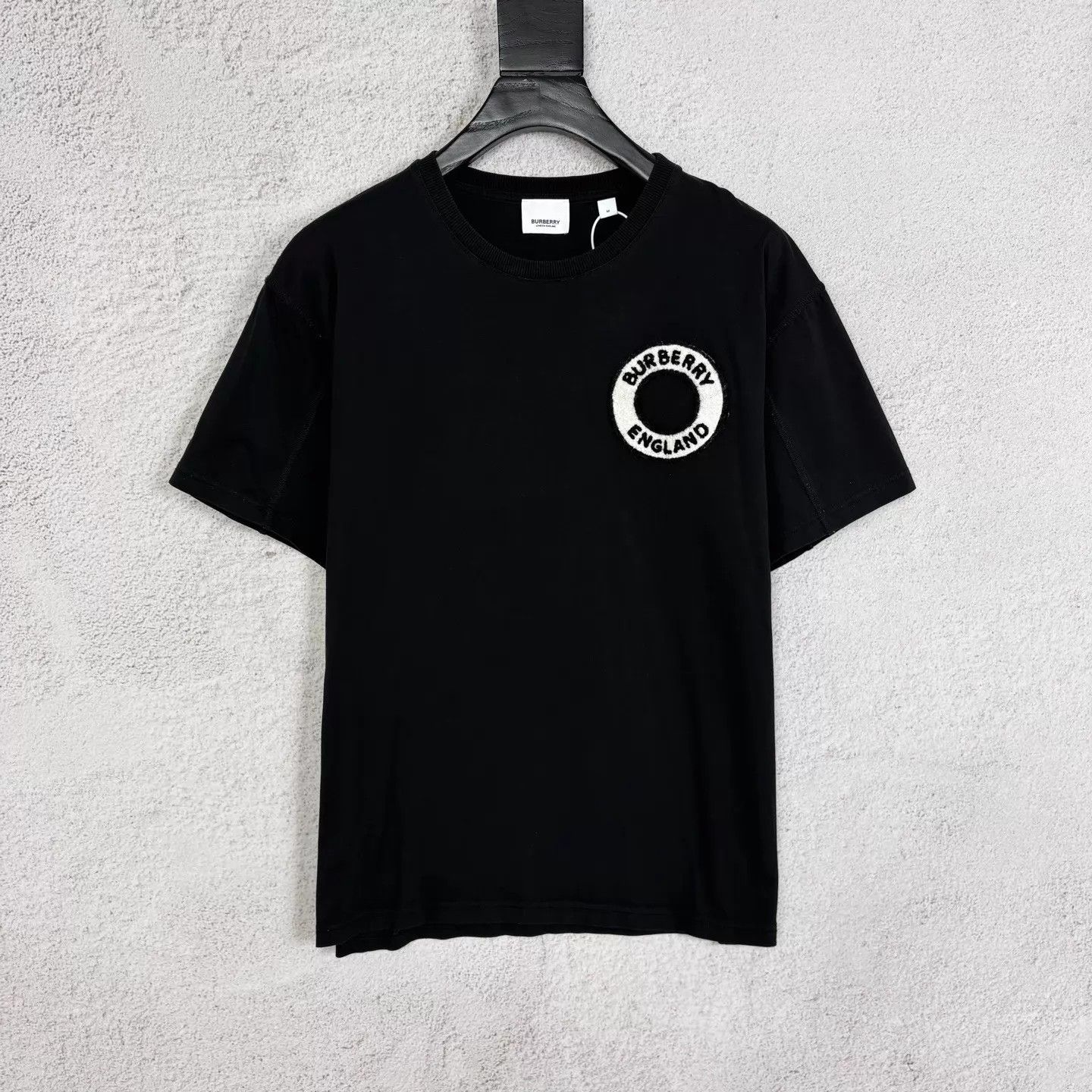 Burberry BURBERRY Flocked Logo Black Short-Sleeve Tee Size M Size US M / EU 48-50 / 2 - 1 Thumbnail