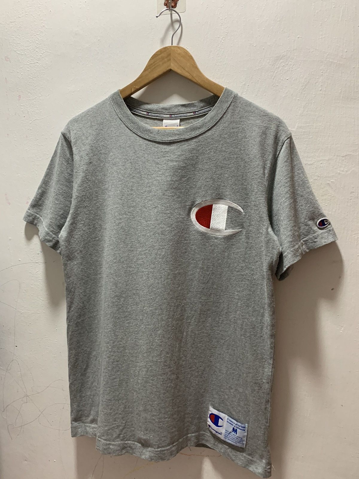 Champion Y2k Champion patches Medium Tee Size US M / EU 48-50 / 2 - 5 Thumbnail
