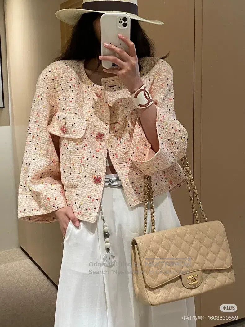 Chanel Chanel 19ss beach series show pink sugar bean glazed buckl Size XXS / US 00 / IT 34 - 2 Thumbnail