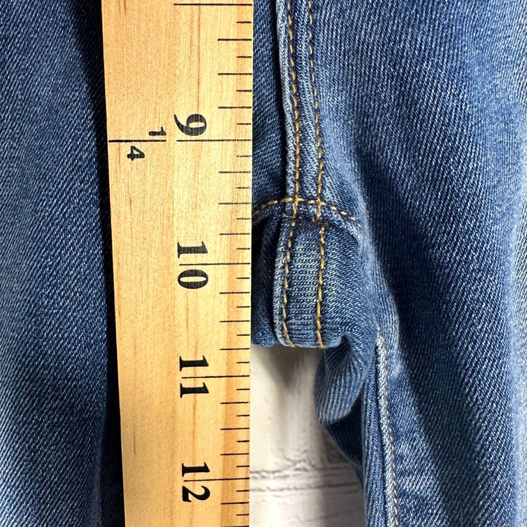 Vintage VINTAGE? Driftwood Rosie Classic Fit Flare Jeans Medium Wash High Rise Front Pocket 25x34 Womens Jeans Virginia? Size 42" / US 20 - 3 Thumbnail