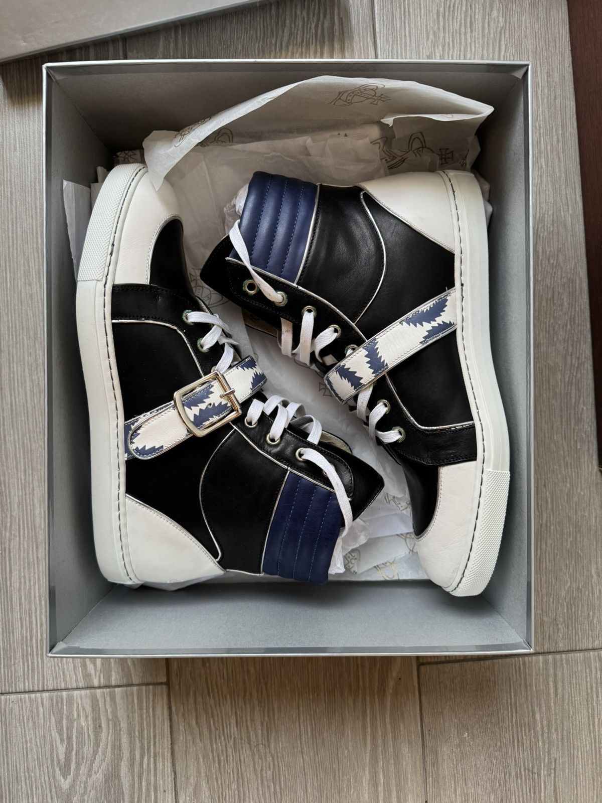 Vivienne Westwood Vivenne westwood High Top Trainer Size US 8.5 / EU 41-42 - 1 Thumbnail