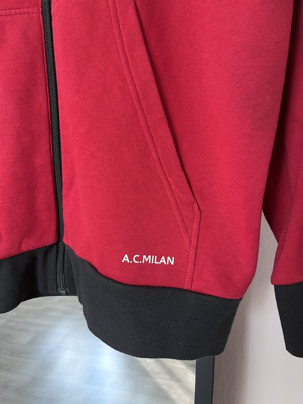 Adidas Adidas AC MILAN Hoodie Pullover Small logo Spellout Size US L / EU 52-54 / 3 - 4 Thumbnail