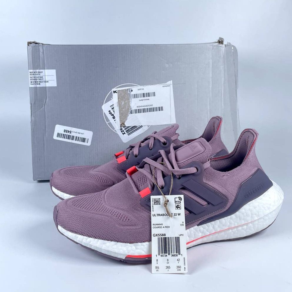 image of New In Box Adidas Ultraboost 22 Women Mauve Runningshoes 9.5 Shoes in Purple