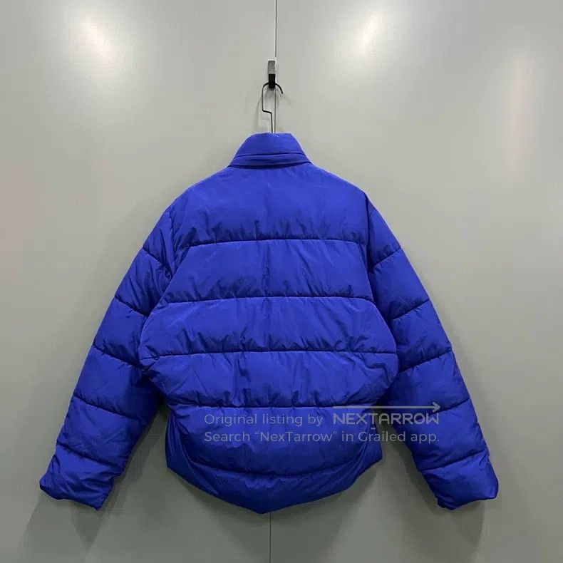 Balenciaga Balenciaga Electric Blue Small Logo Down Jacket Size US S / EU 44-46 / 1 - 2 Thumbnail