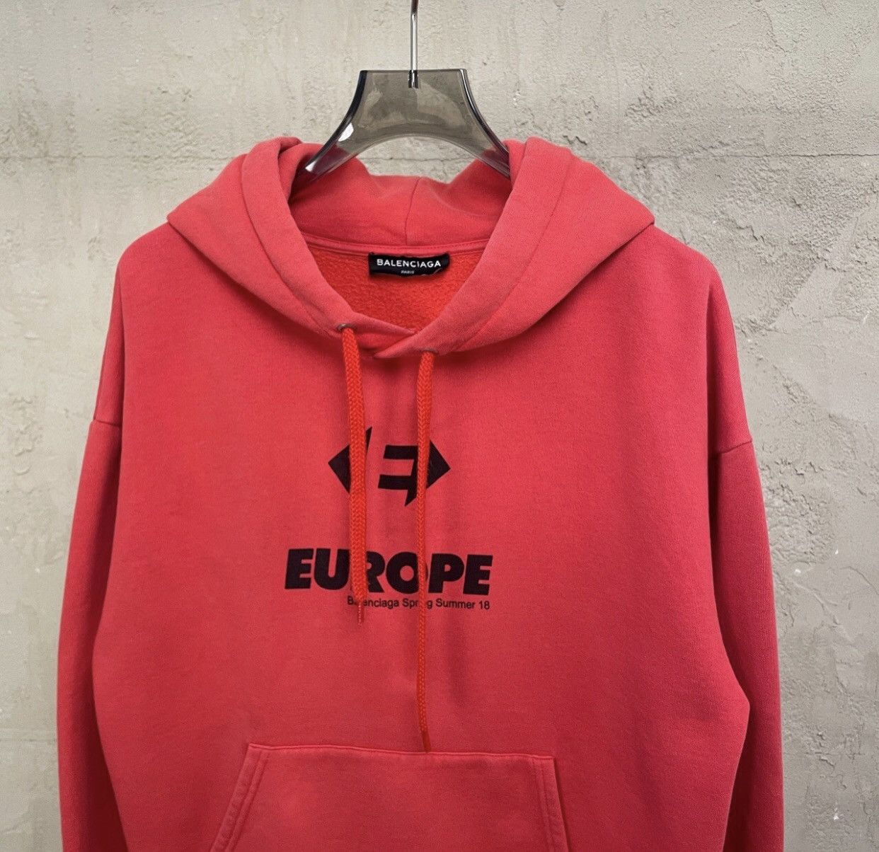 Balenciaga Balenciaga Watermelon Red Chest Slogan Arrow Hoodie 2412- Size US XS / EU 42 / 0 - 4 Thumbnail