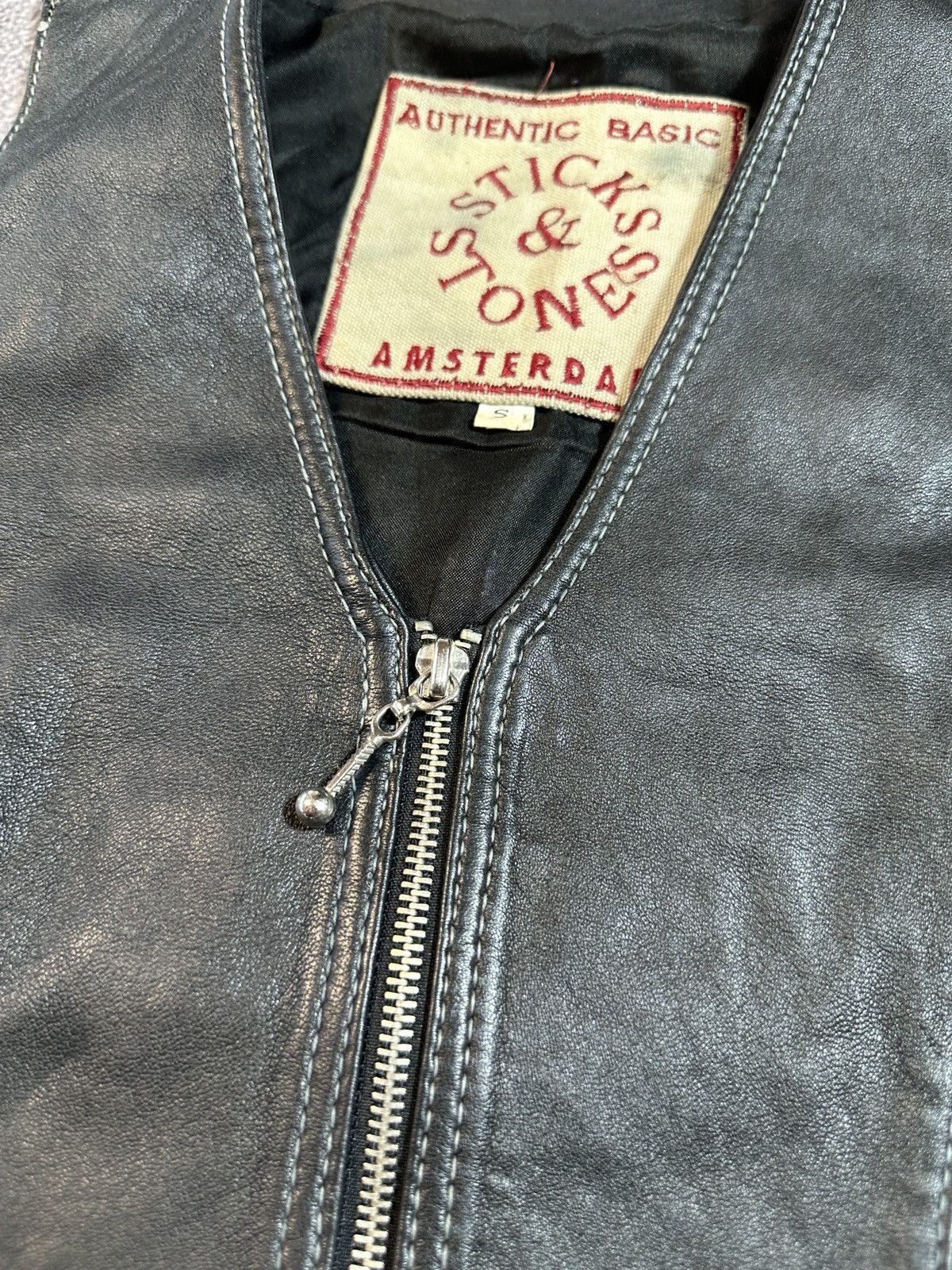 Vintage Y2K Vintage Leather Vests Streetwear Style Casual Rare USA M Size US S / EU 44-46 / 1 - 3 Thumbnail