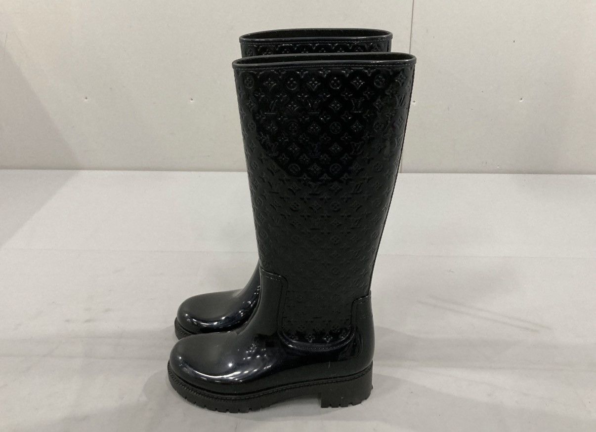 Louis Vuitton Womens Louis Vuitton Black Monogram Splash High Rain Boots Size US 5 / IT 35 - 2 Thumbnail